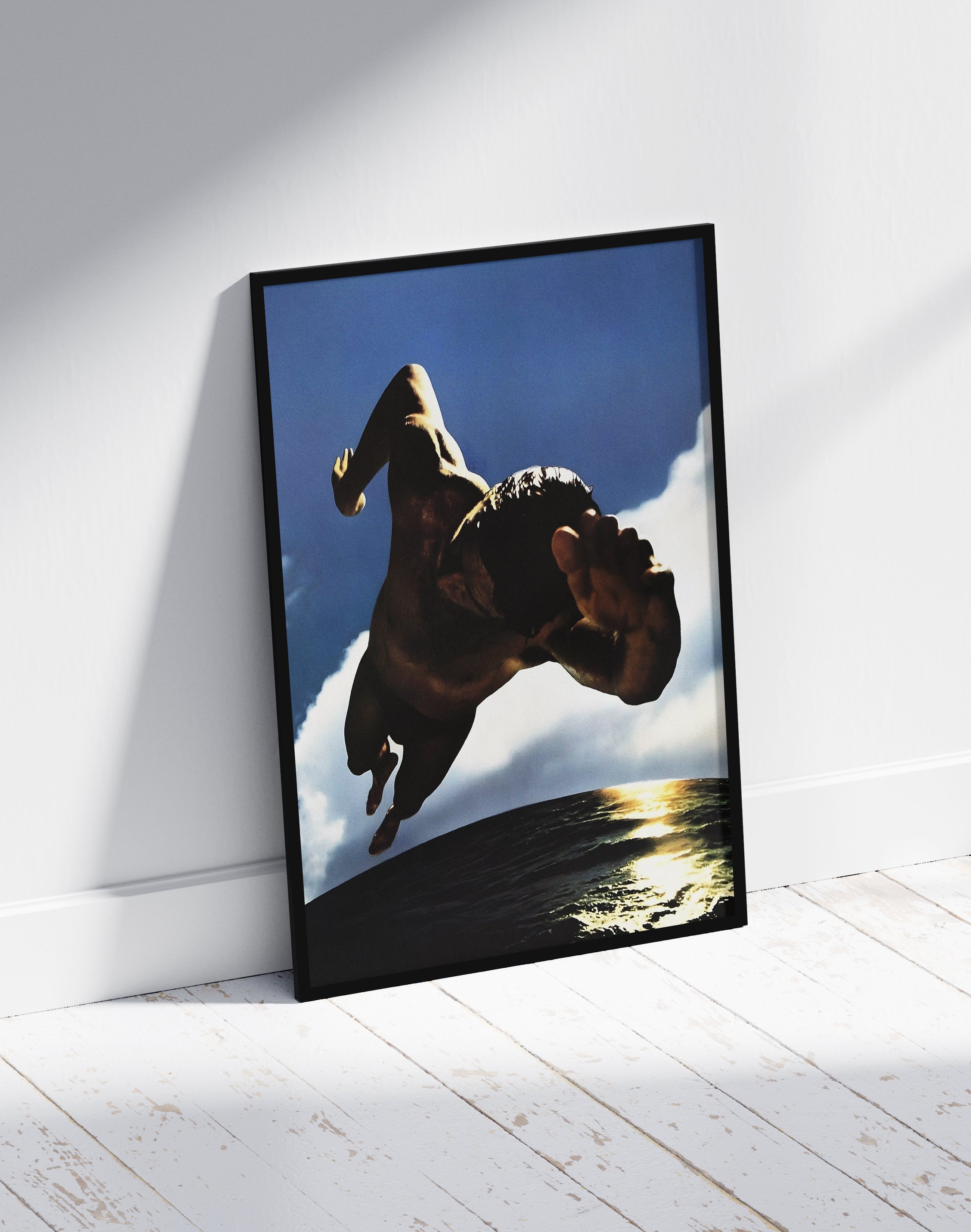 Solar Dive Modern Duvar Tablosu – Gökyüzü ve Su Dalış Poster
