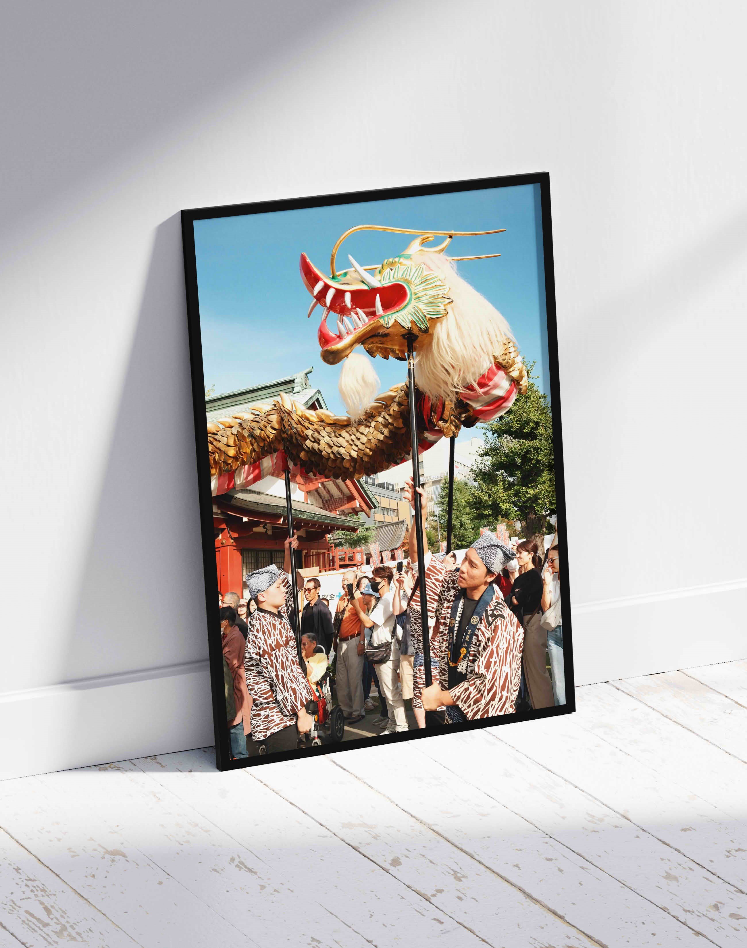 Tokyo Dragon Festival Renkli Japon Fotoğrafik Duvar Tablosu