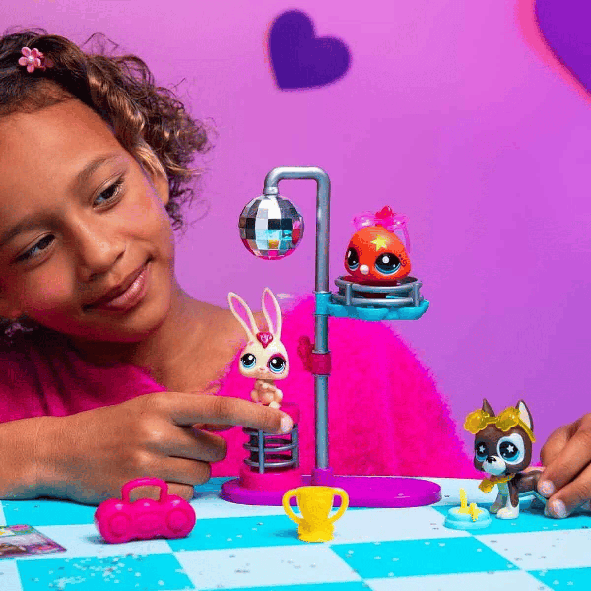 6377 SUN- LİTTLEST PETSHOP MİNİŞLER  DISCO NİGHT  OYUN SETİ