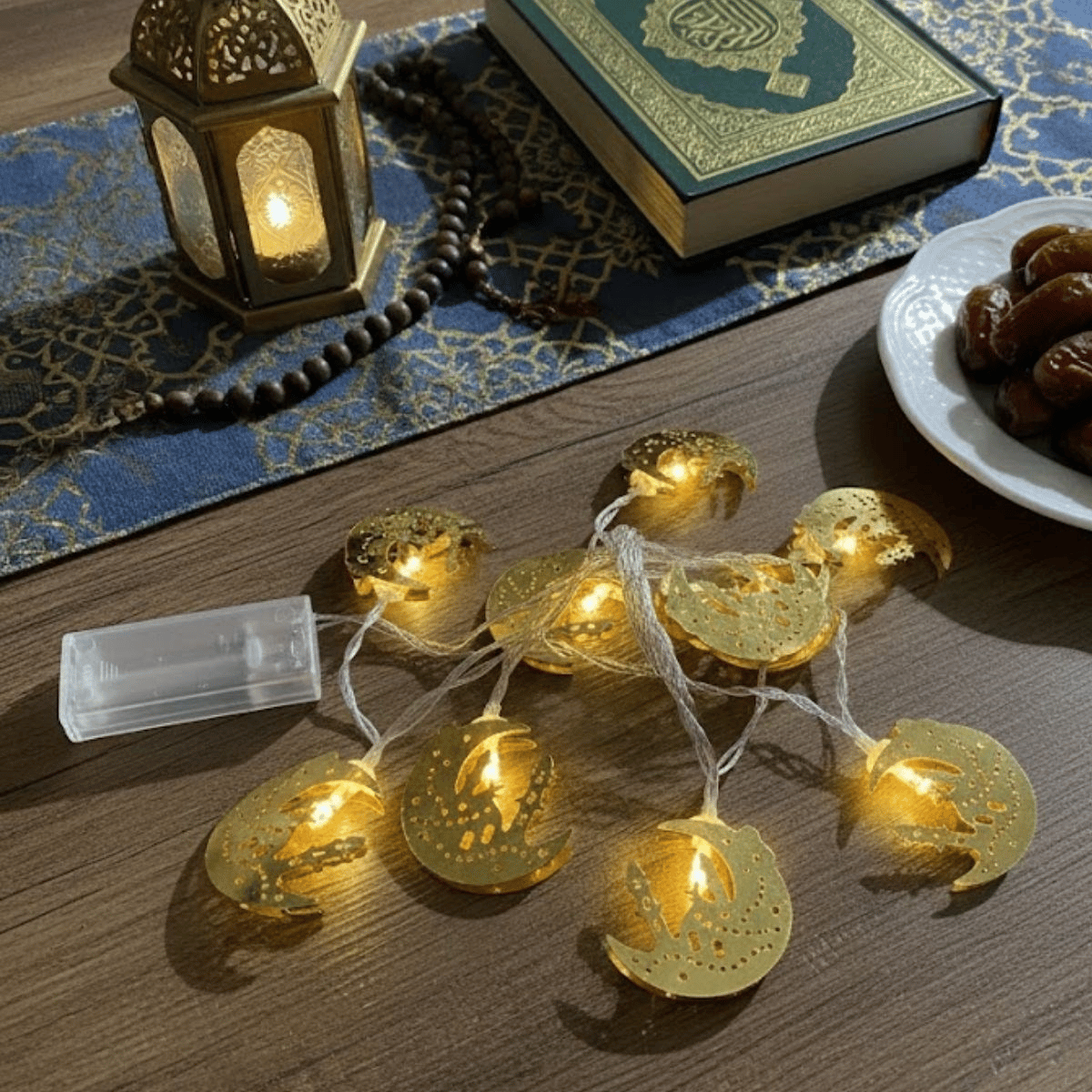 BUFFER® 10 Adet Sarkıtlı Ramazan Hilal Üstü Cami Temalı LED Işık – Pilli 2 Metre Ramazan Süsü, İslami Dekorasyon, Ev ve Mekanlar İçin Dekoratif Ortam