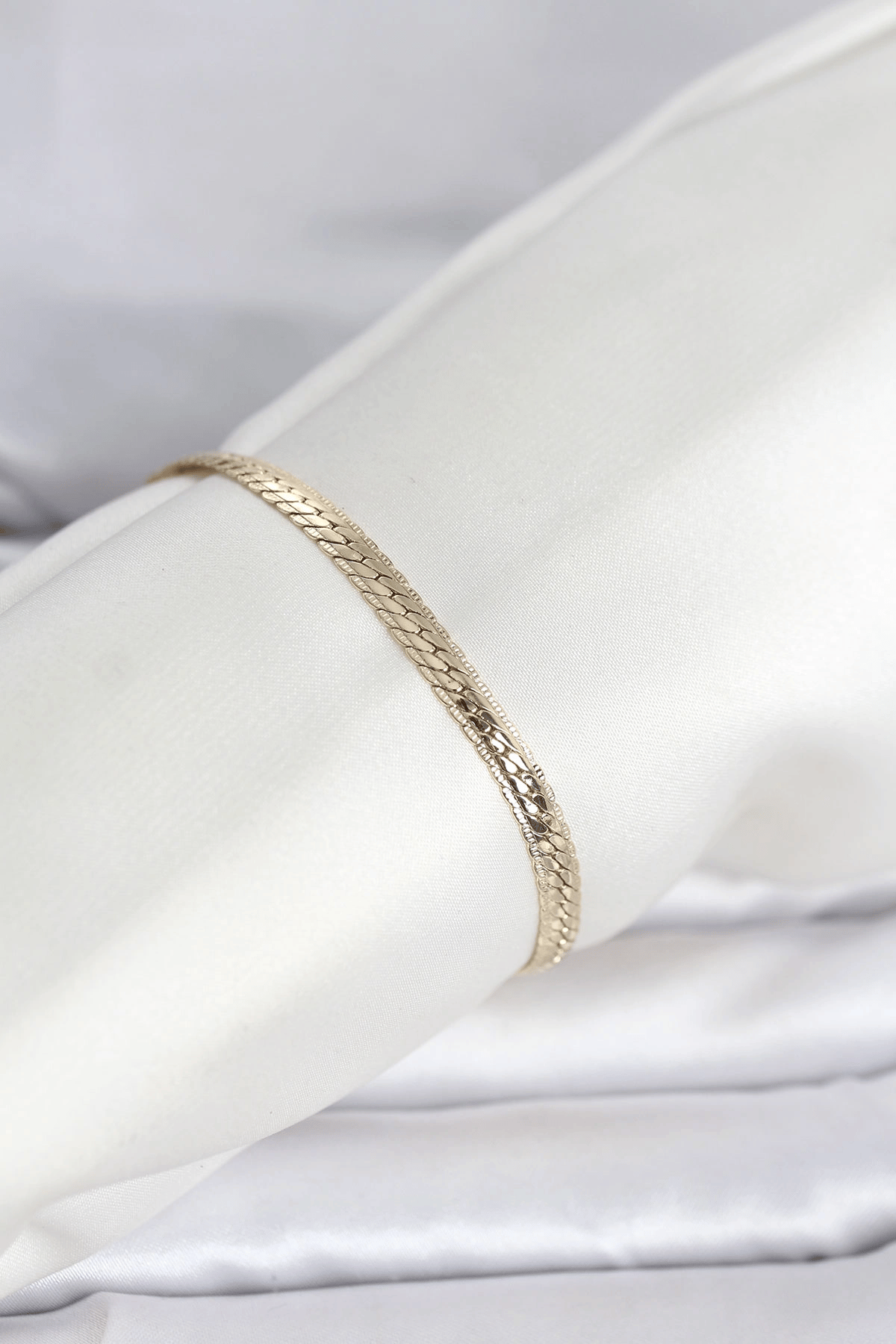 CM 14K Gold Renk Lazerli Yassı Zincir Model Kadın Bileklik