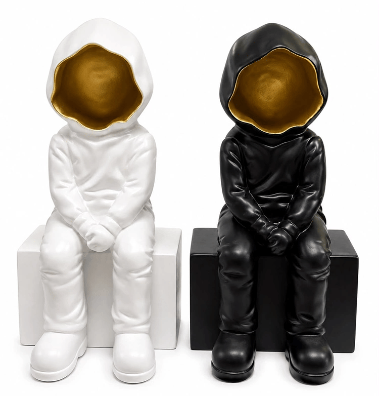 Dekoratif Polyester Oturan Astronot Biblosu Alk5302