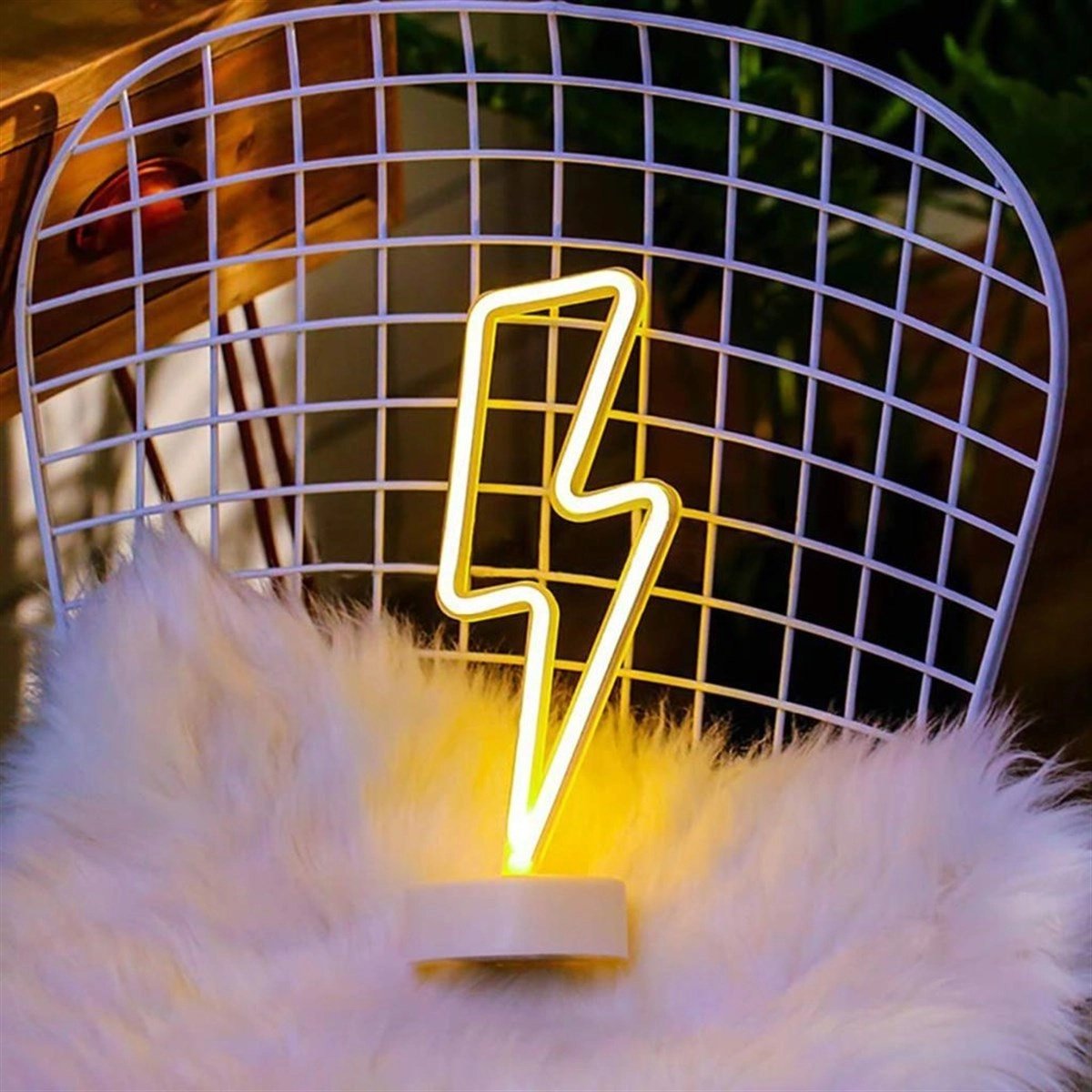 Dekoratif Şimşek Şeklinde Pilli Neon Led Lamba Süs Masa Lambası Bx40