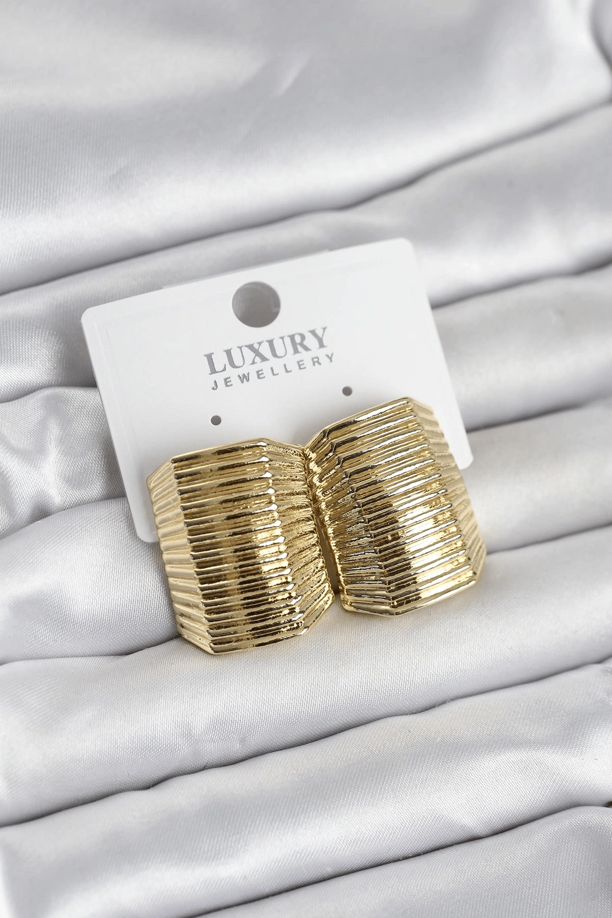 Gold Renk Pirinç Vintage Esintili Statement Küpe