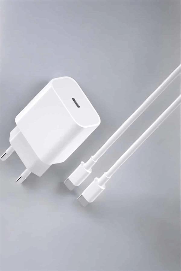 İOS Uyumlu Type-C Girişli Hızlı Şarj 15/15 Pro Max Adaptör ve Kablosu