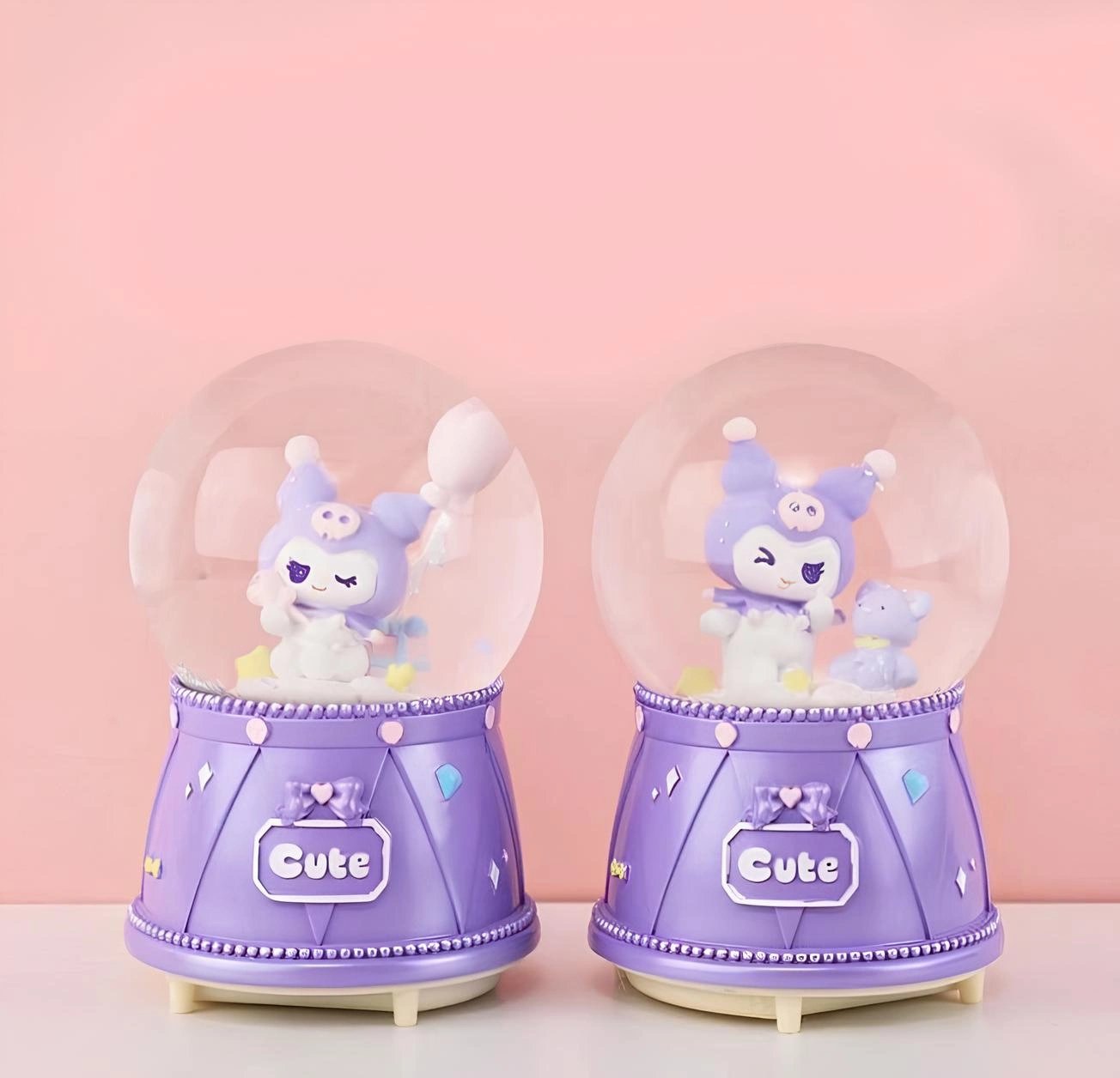Kuromi Işıklı Müzikli Kar Küresi Orta Boy - Model 3