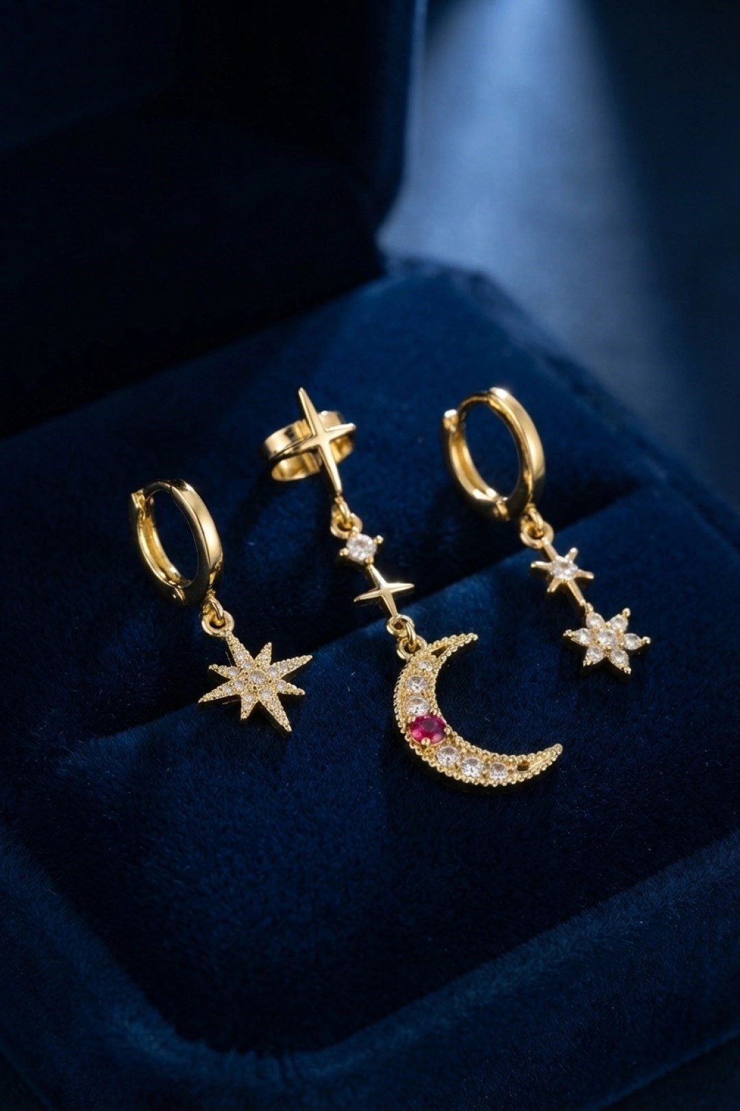 Mey İthalat® Gold Renk 3 lü Ay ve Yıldız Model Küpe