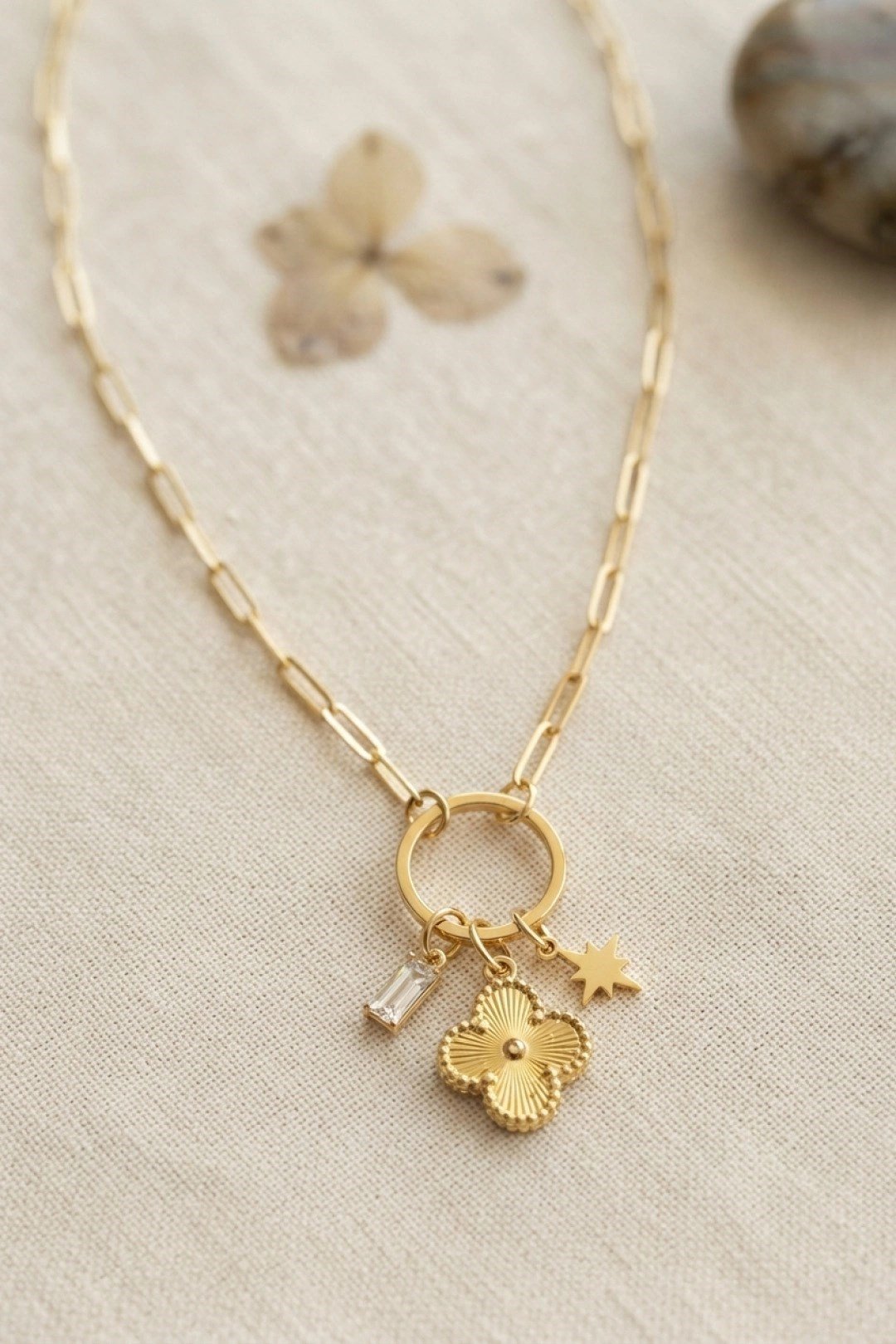 Mey İthalat® Gold Renk Ataç Zincir Yonca Model Kadın Kolye