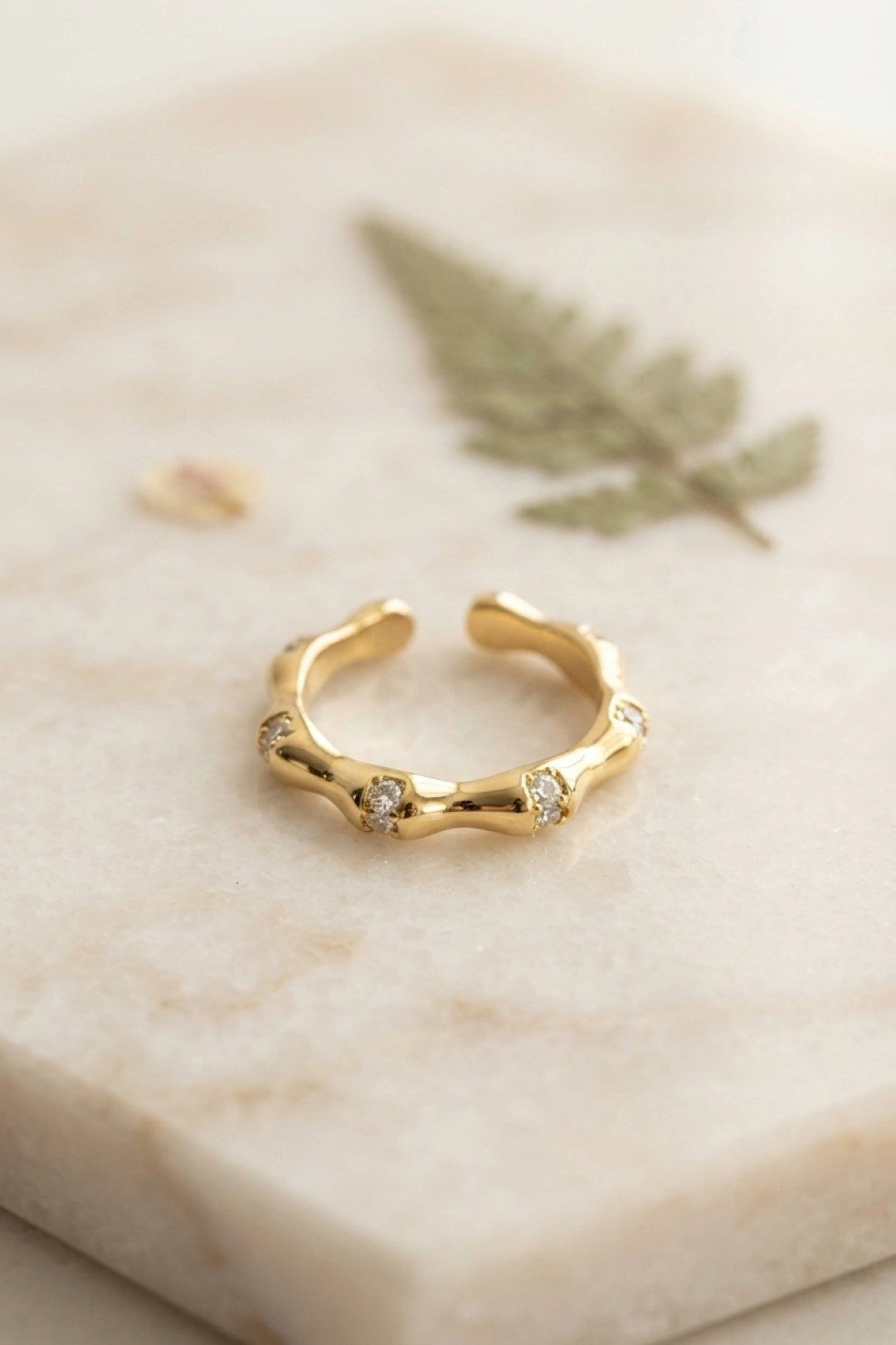 Mey İthalat® Gold Renk Kemik Model Zirkon Taşlı Kadın Yüzük