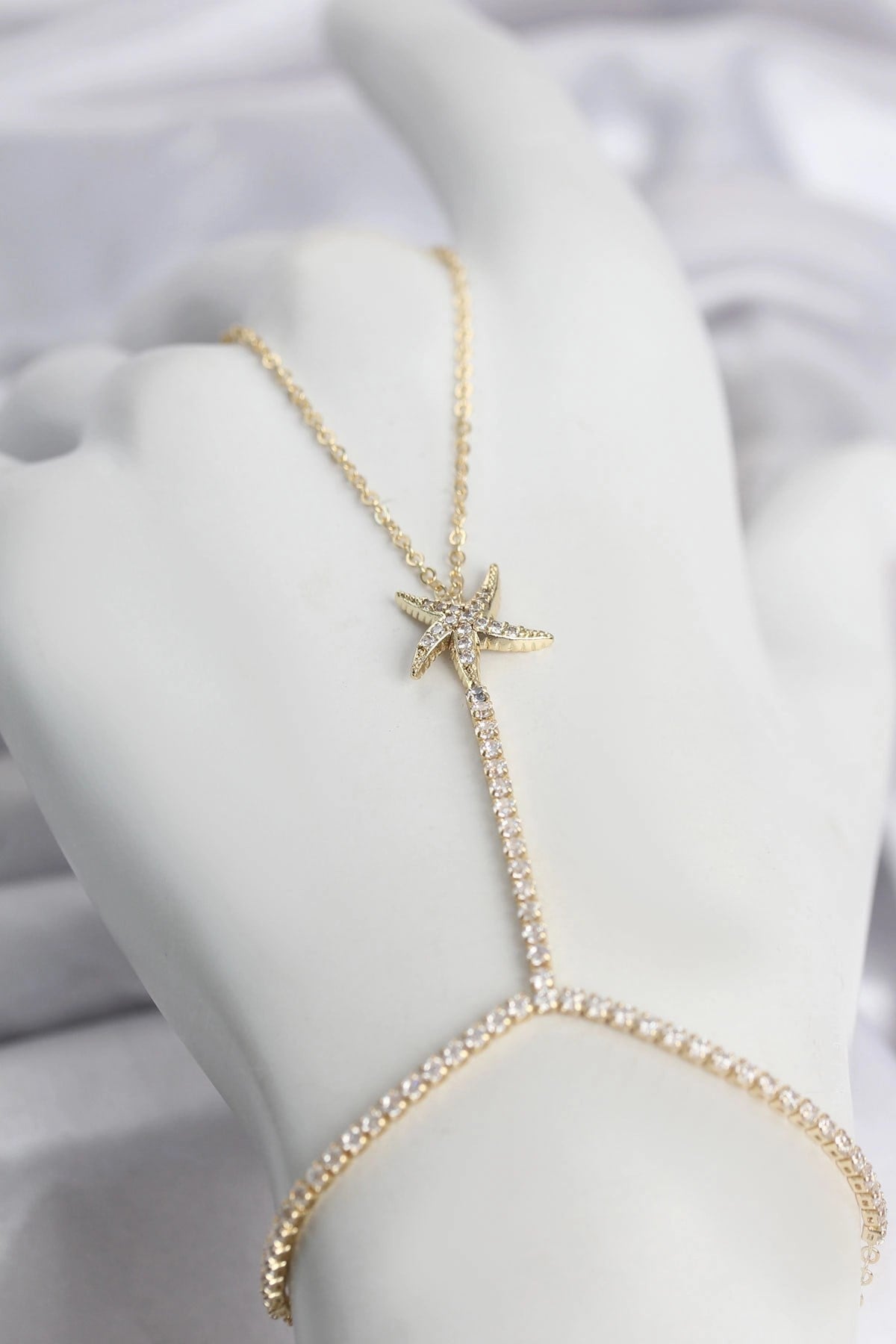 Mey İthalat® Gold Renk Pirinç Zirkon Taşlı Deniz Yıldızı Model Şahmeran