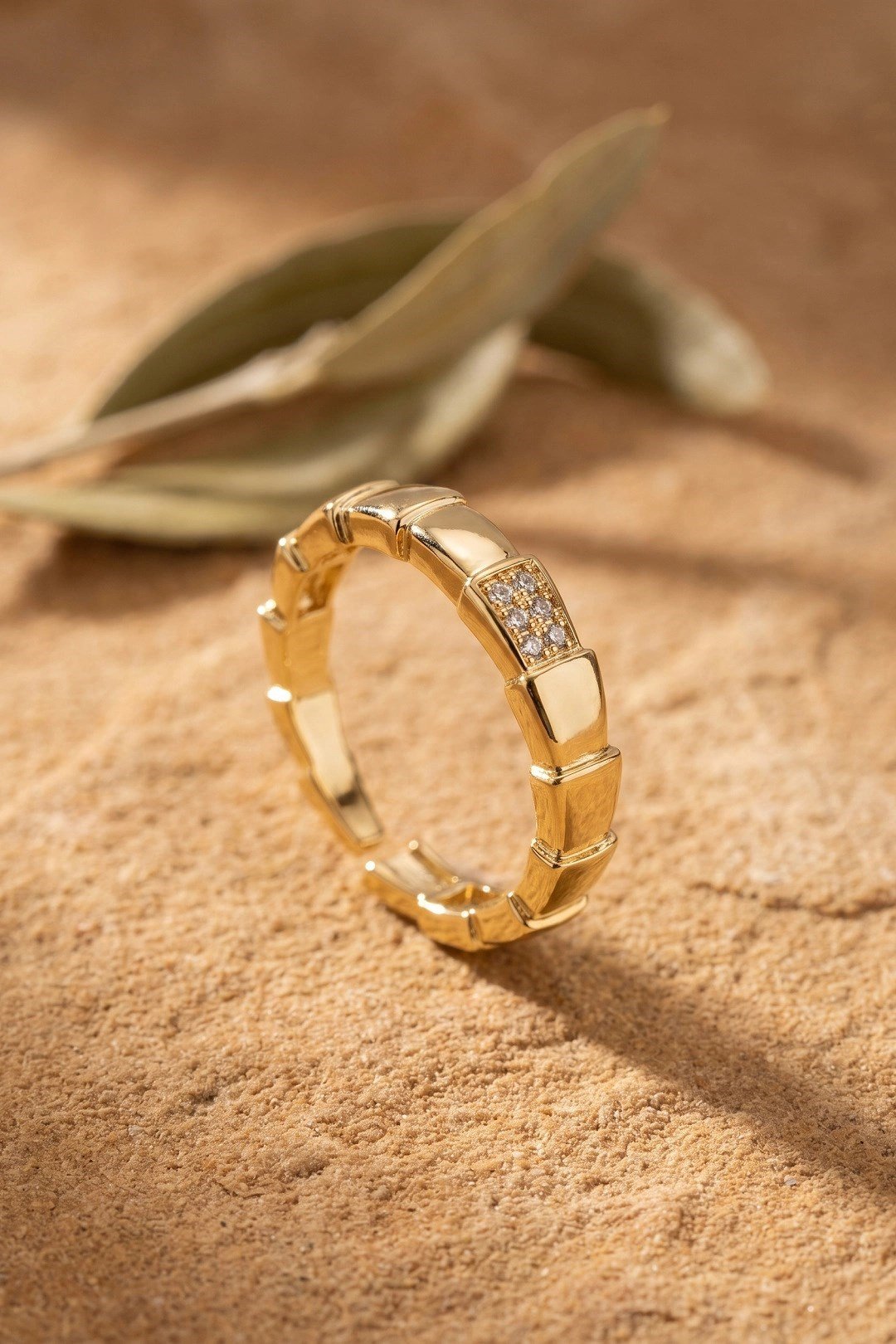 Mey İthalat® Gold Renk Yılan Model Zirkon Taşlı Kadın Yüzük