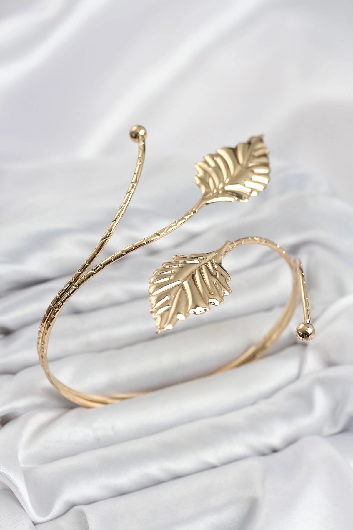 Mey İthalat® Pazu Bileklik Gold Renk Pirinç Yaprak Model