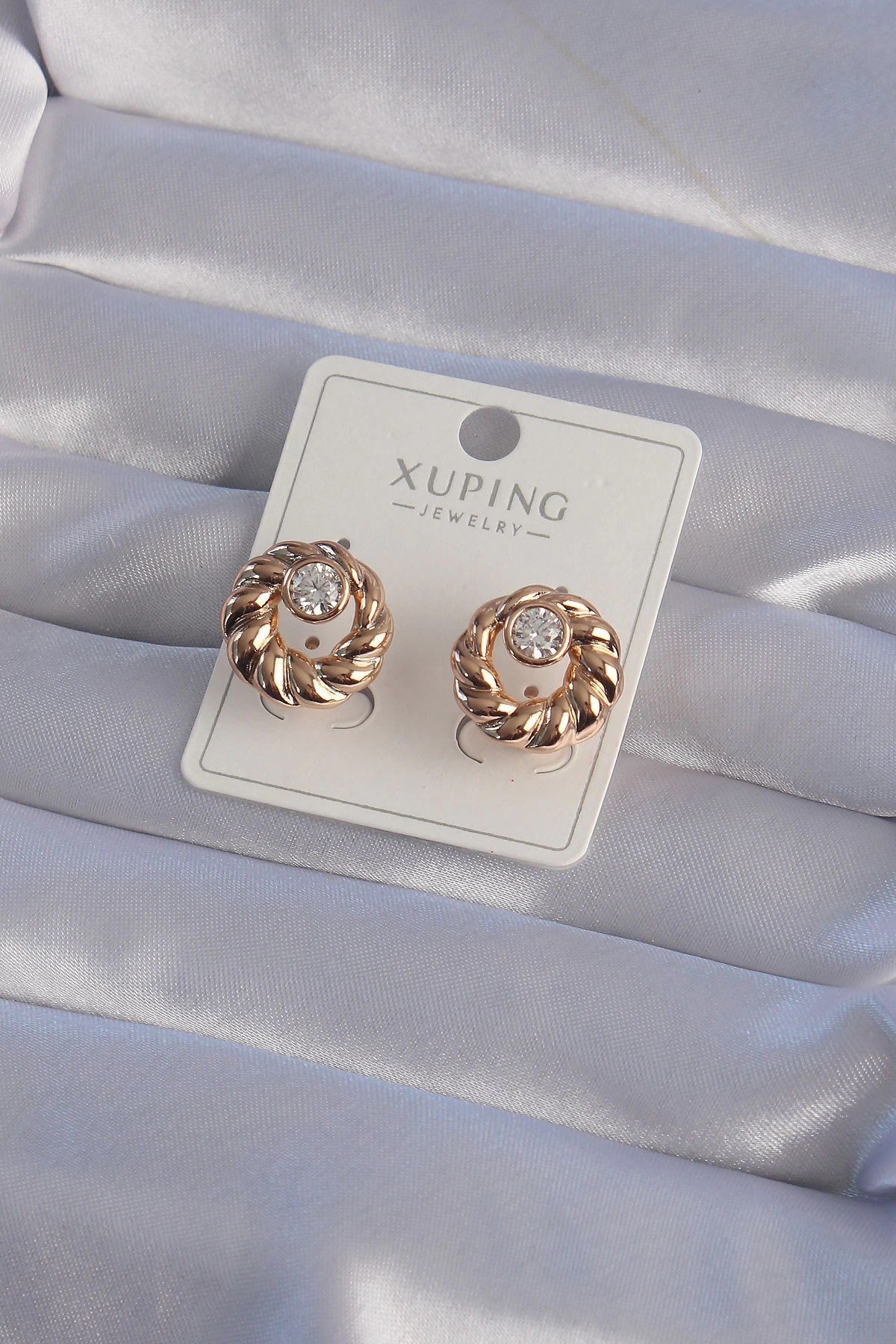 Mey İthalat® XUPİNG Rose Renk Oval Zirkon Taşlı Burgu Model Küpe