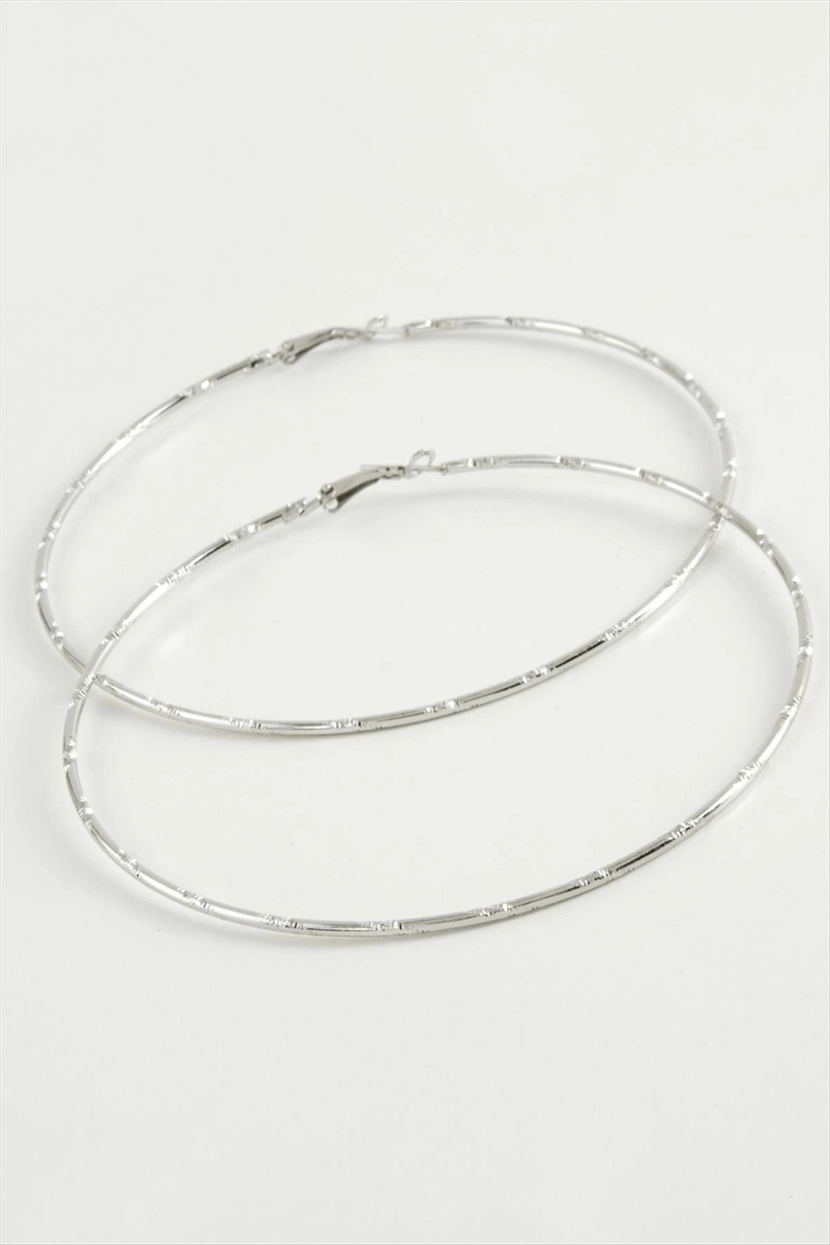 Noktalı Metal Halka Küpe 8-9-10 cm