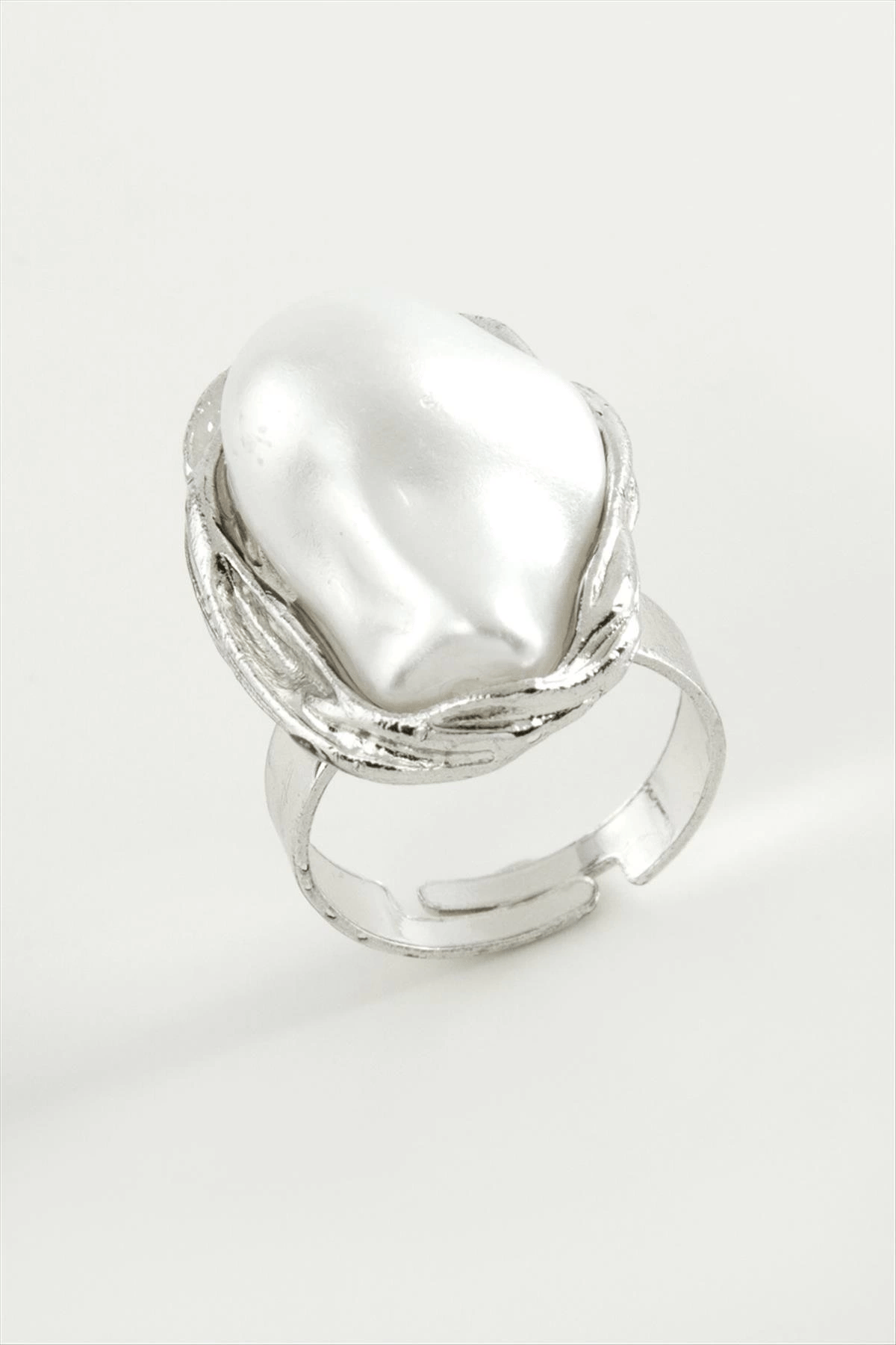 Oval İnci Metal Yüzük