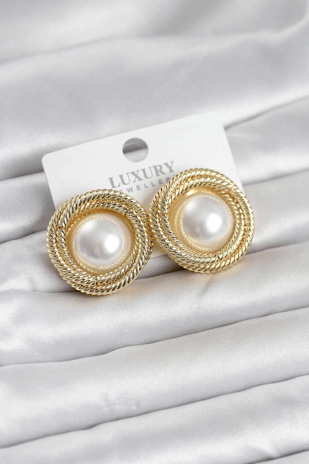 Pirinç Gold Renk Sarmal Model İncili Kadın Küpe