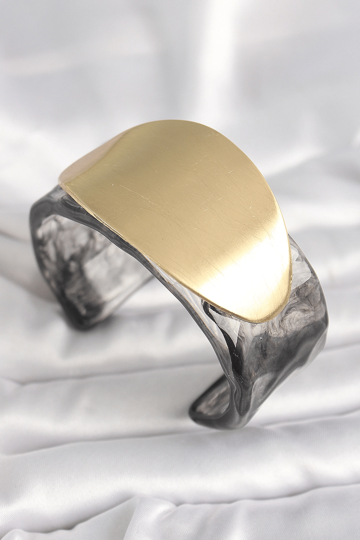Siyah Mermer Desen Akrilik Plastik Gold Oval Plaka Model Vintage Kadın Bilezik