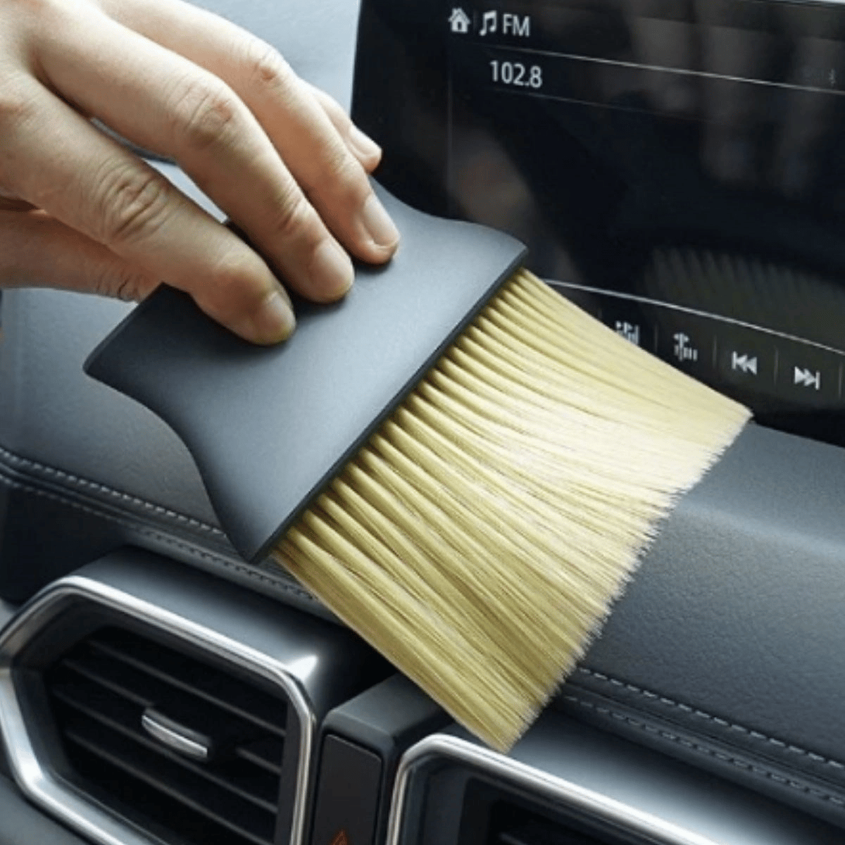 Yumuşak Kıllı Ve Ergonomik Saplı Araç İçi Detaylı Toz Temizleme Fırçası Bx40