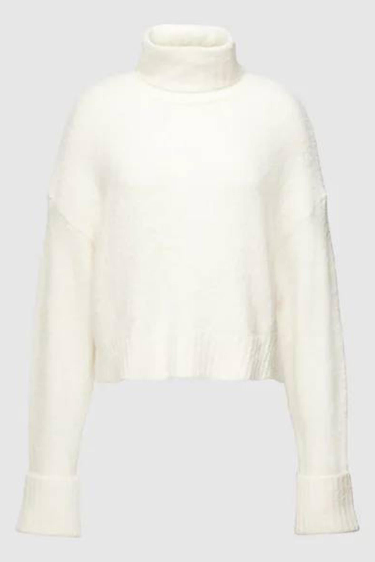 Ivory Sweatshirt ( Model Kodu : J20j220443 )