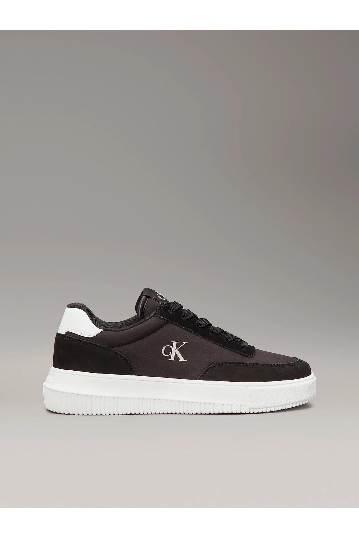 Kadın Normal Rahat Taban Dikiş Detaylı Düşük Bilekli Siyah Sneaker YW0YW01768-0GM