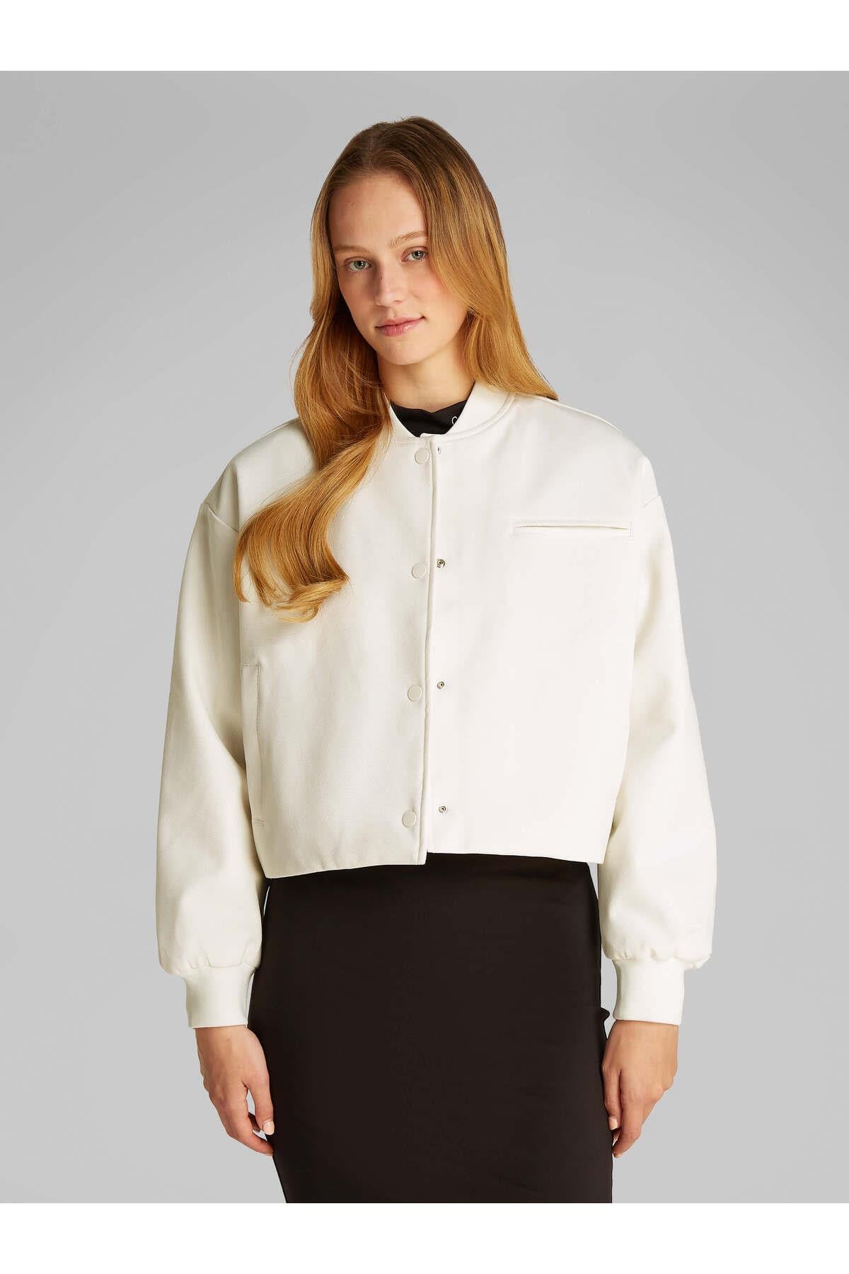 SHORT BOMBER JACKET