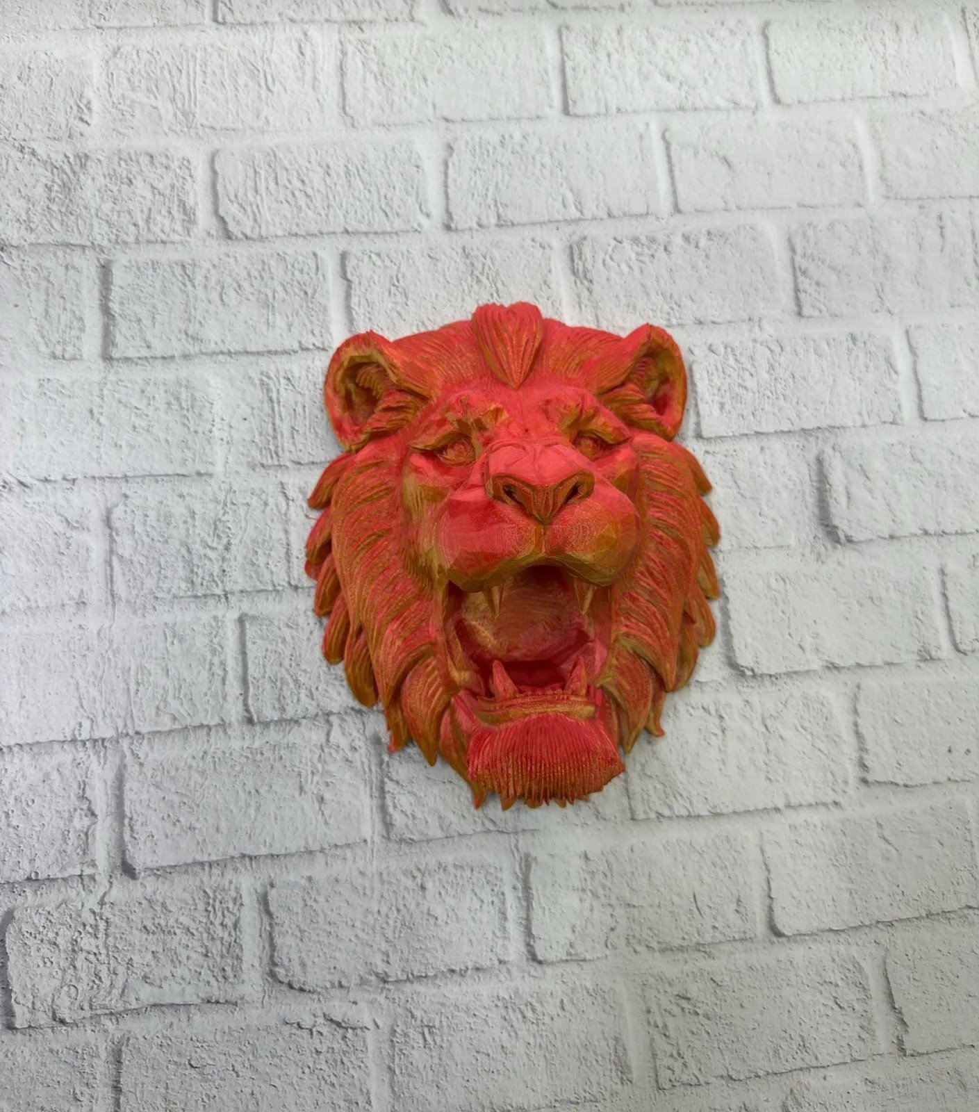 Dekoratif Asılabilir Aslan Başı 3D Duvar Heykeli Gold Red 20x21 cm