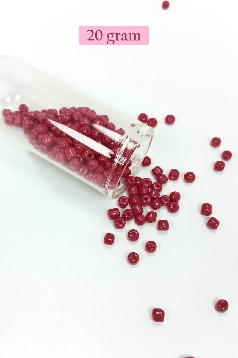 Dökme Cam Kum Boncuk Büyük Boy (6/0) 4 mm - 20 Gram - Bordo - BNC097
