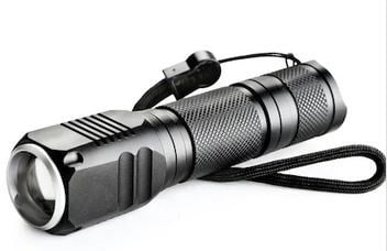 F.b.ı F-82 T6 Led Zoomlu 2000 Lm Yüksek Işık Şarjlı El Feneri