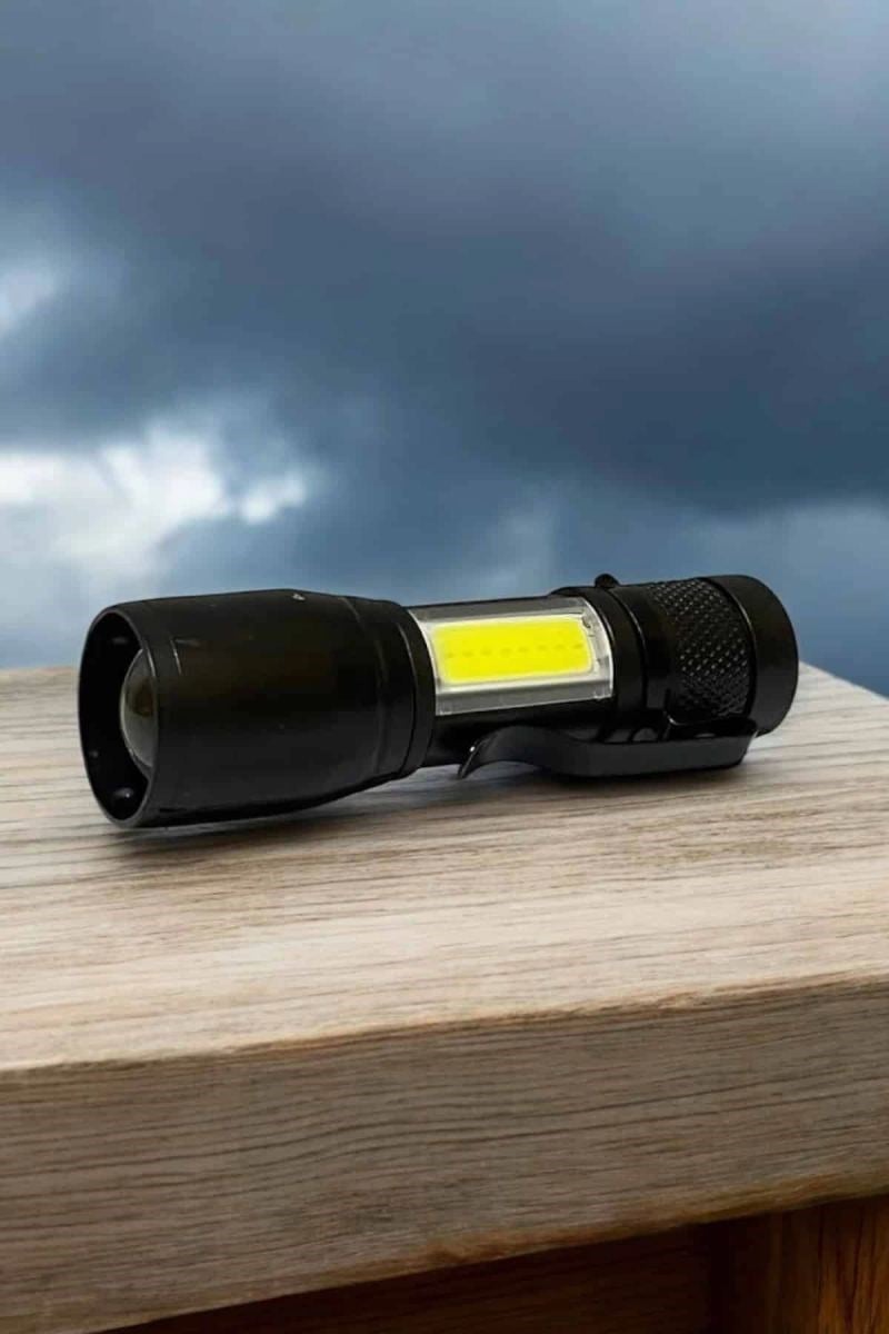 Şarjlı Metal Zoomlu El Feneri Işıldak Led Işık Taşınabilir El Lambası
