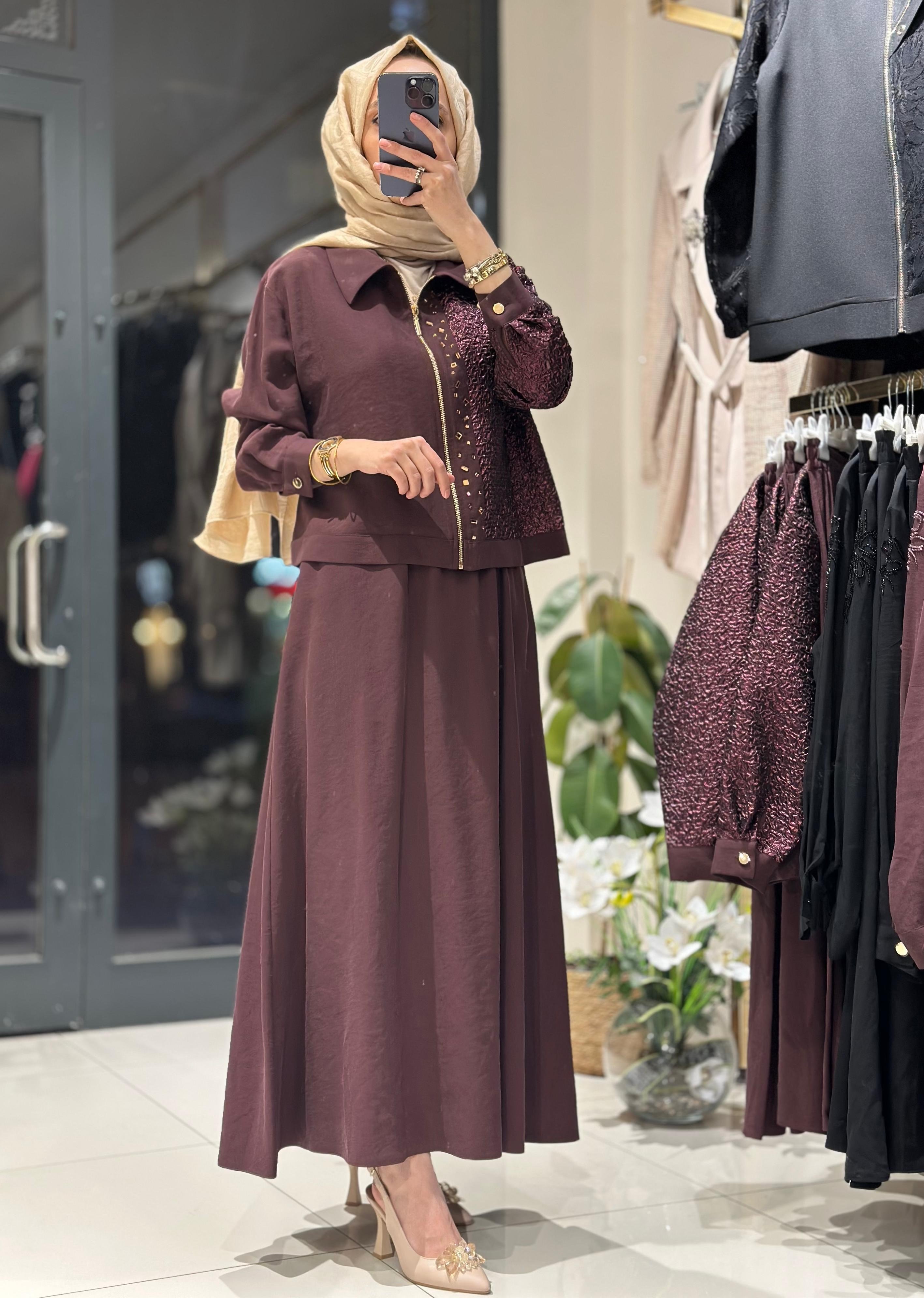 10948 BROKAR DETAYLI ETEKLİ TAKIM