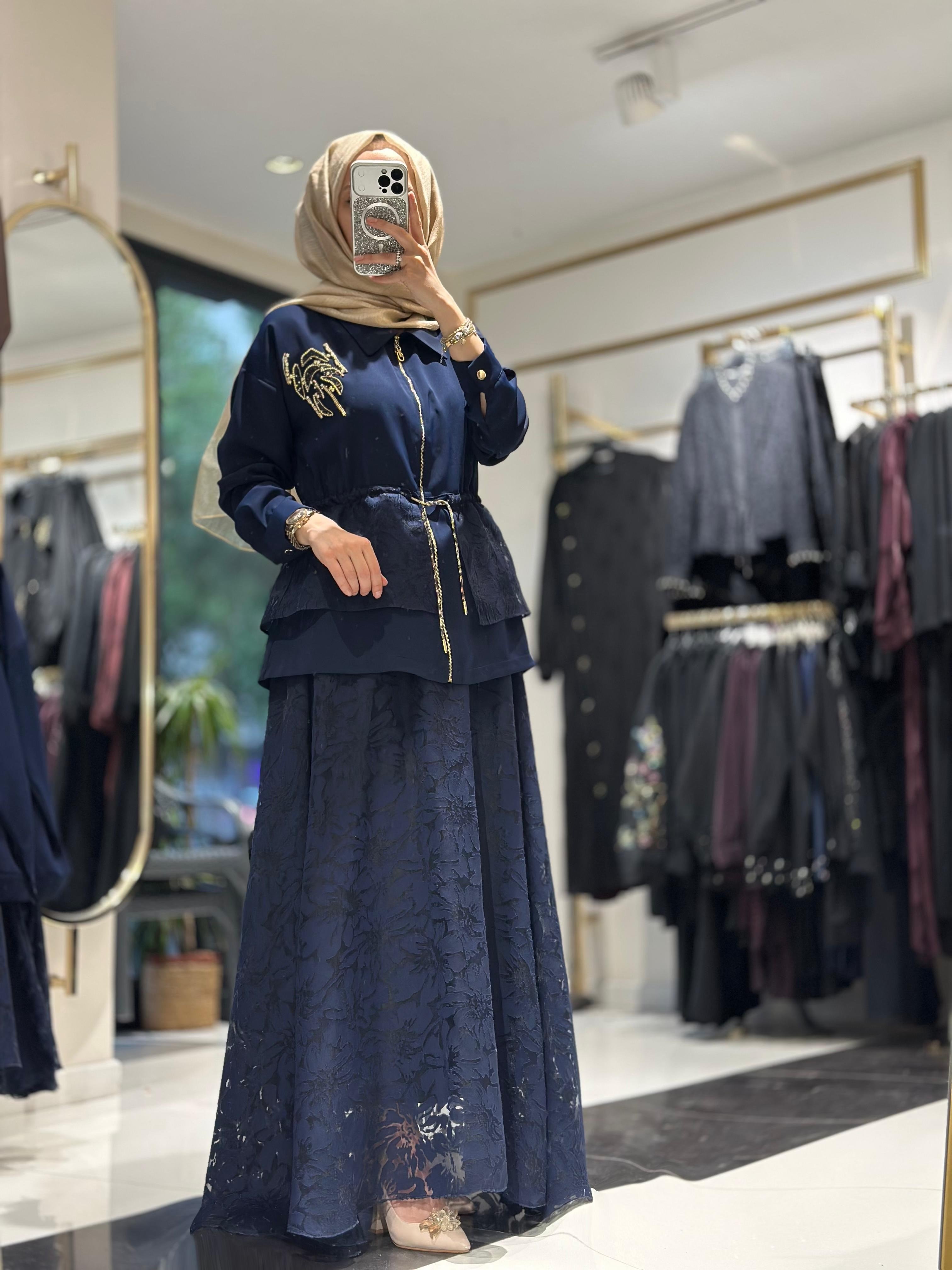 1751 YAKMA DETAYLI ETEKLİ TAKIM