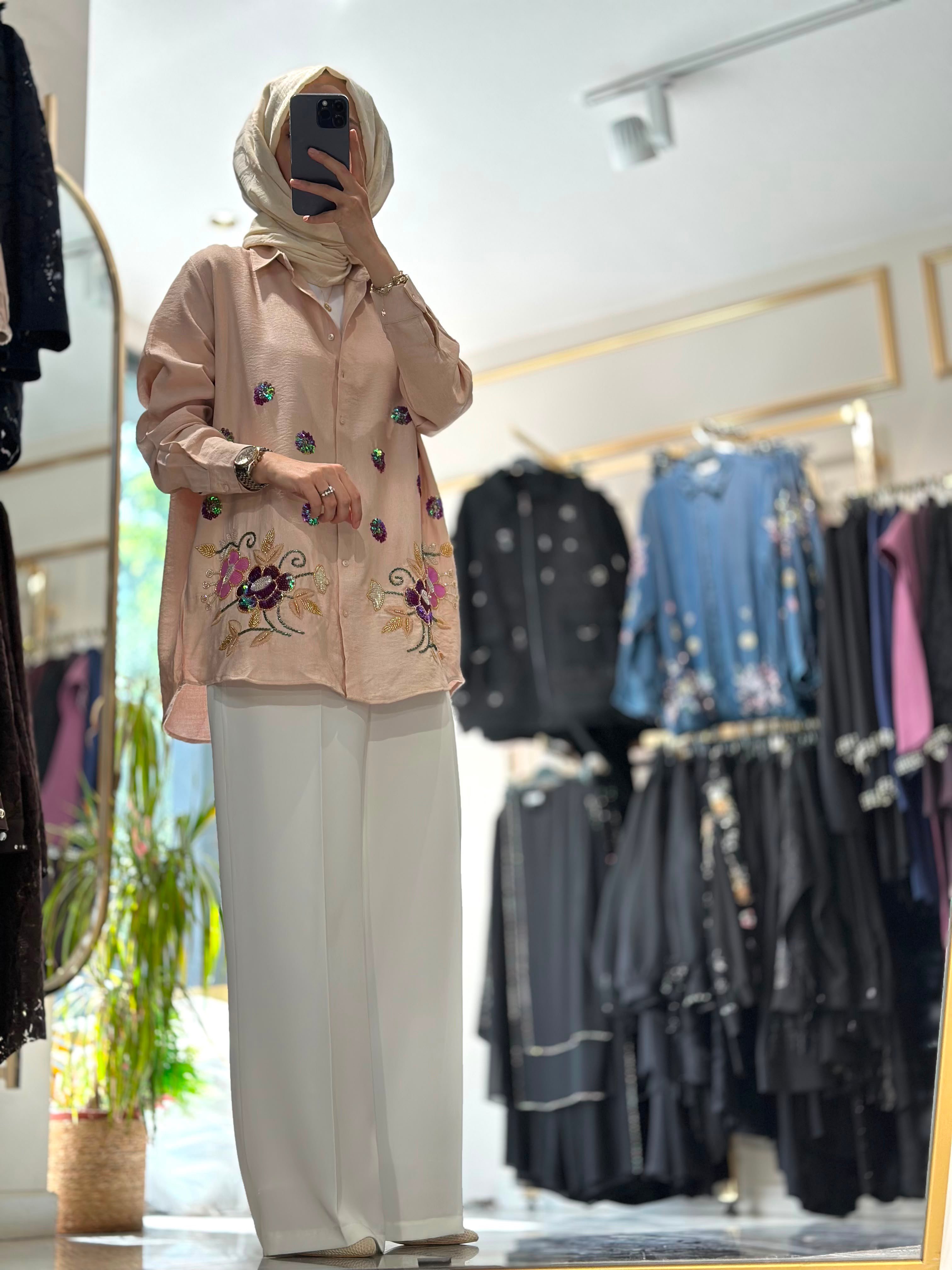 2191 PULLU NAKIŞLI GÖMLEK
