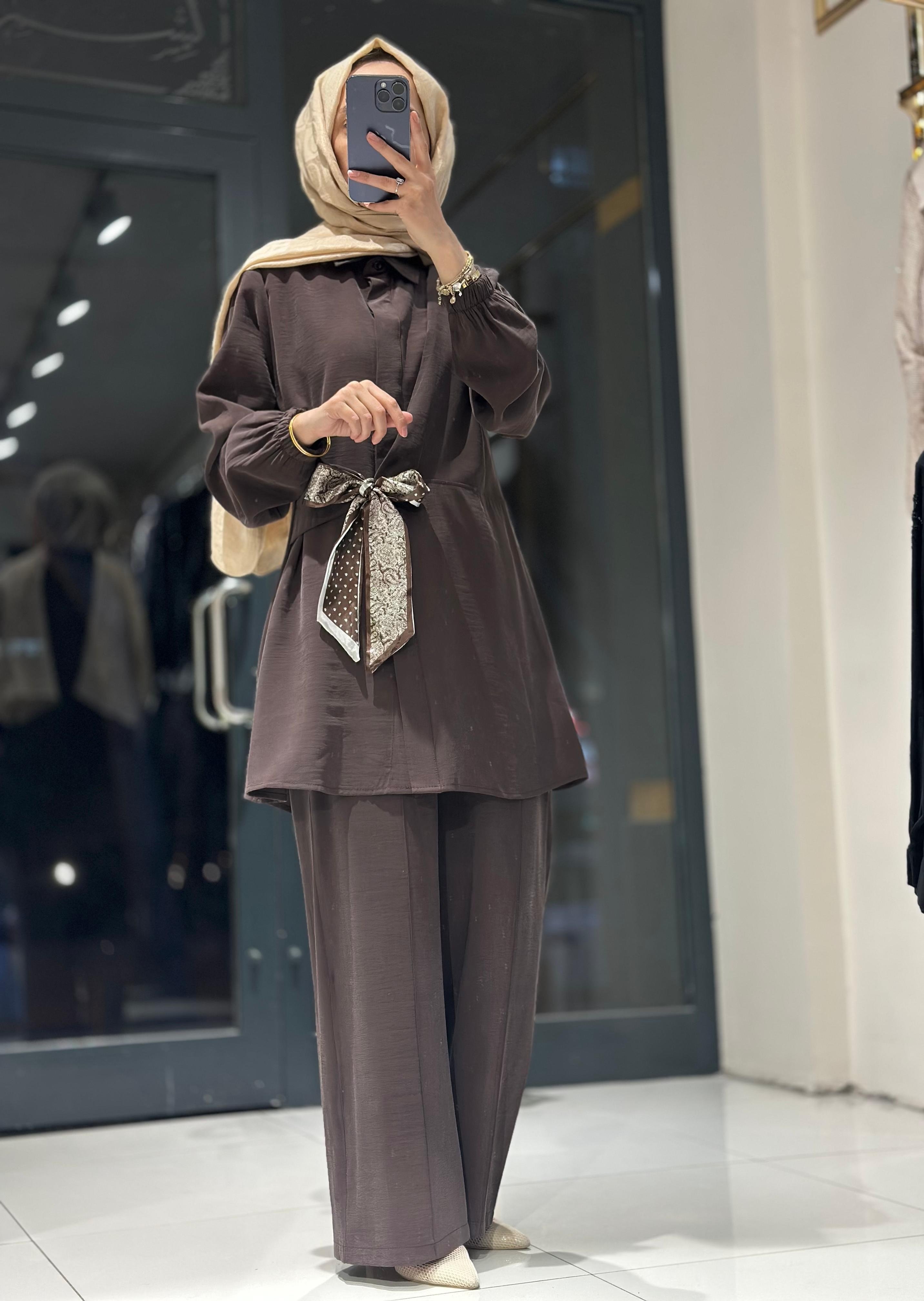 4677 FULAR DETAYLI İKİLİ TAKIM