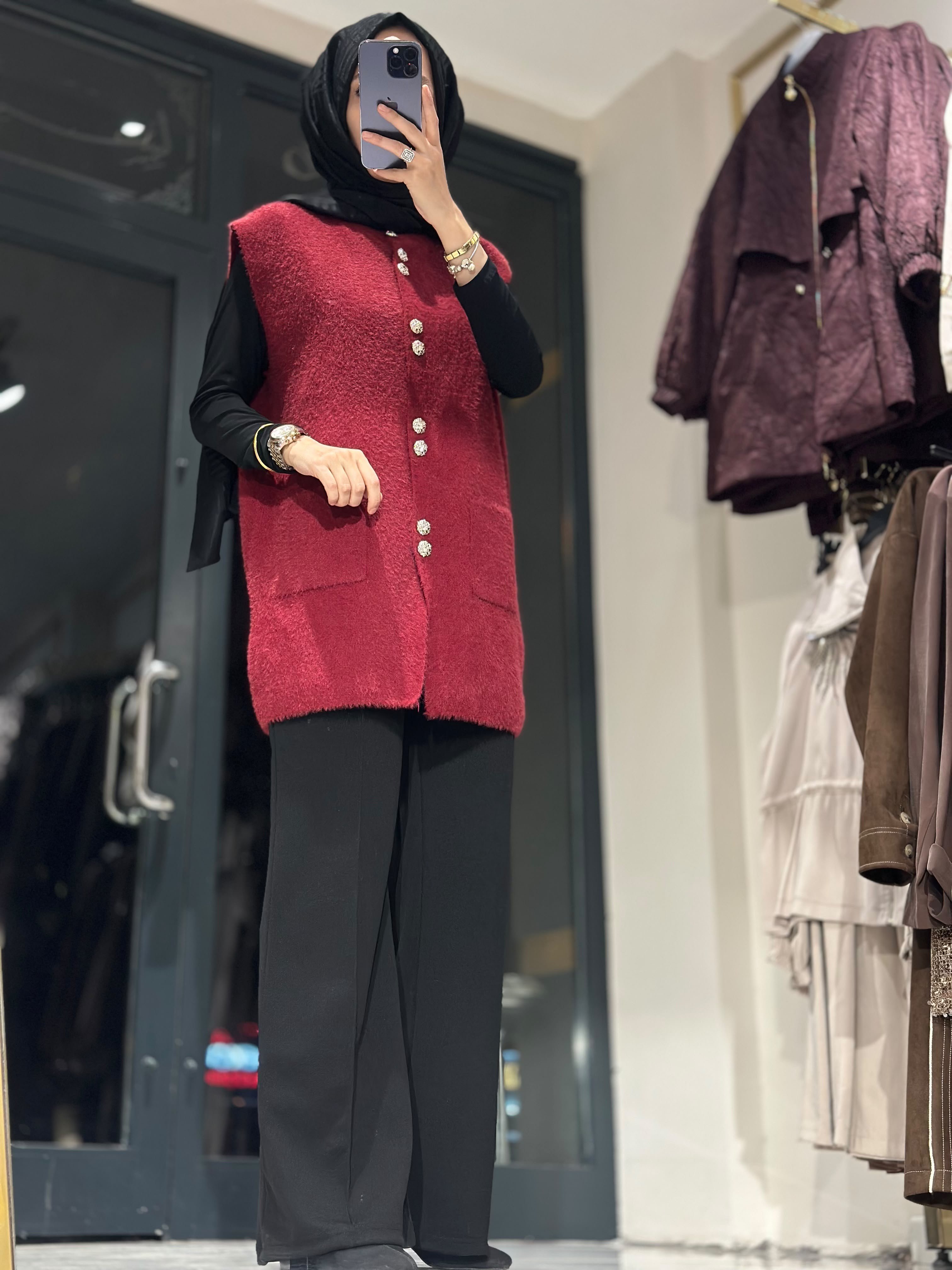 T139 ANGORA YELEK