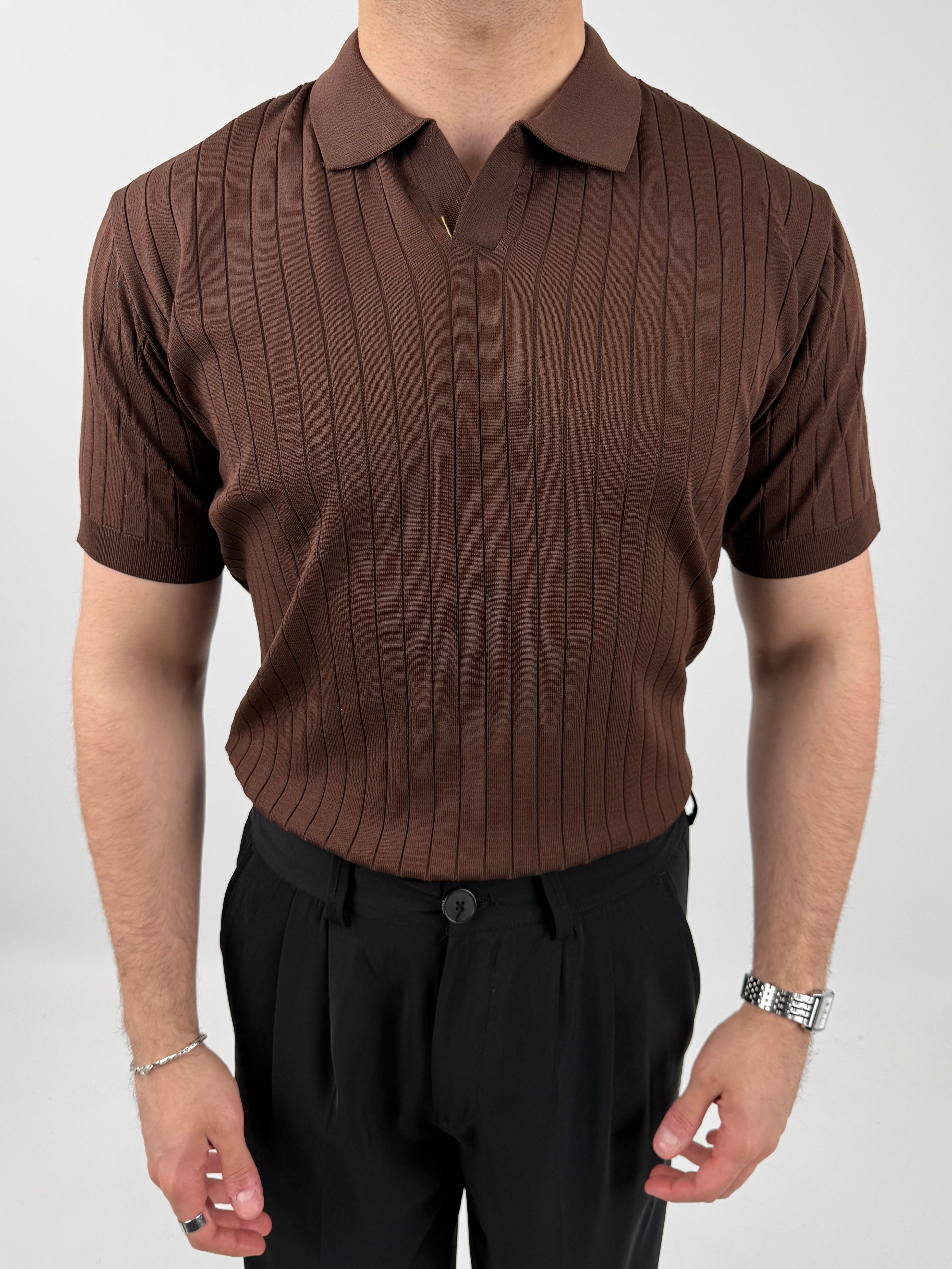 Çizgi Desenli Polo Yaka Tişört