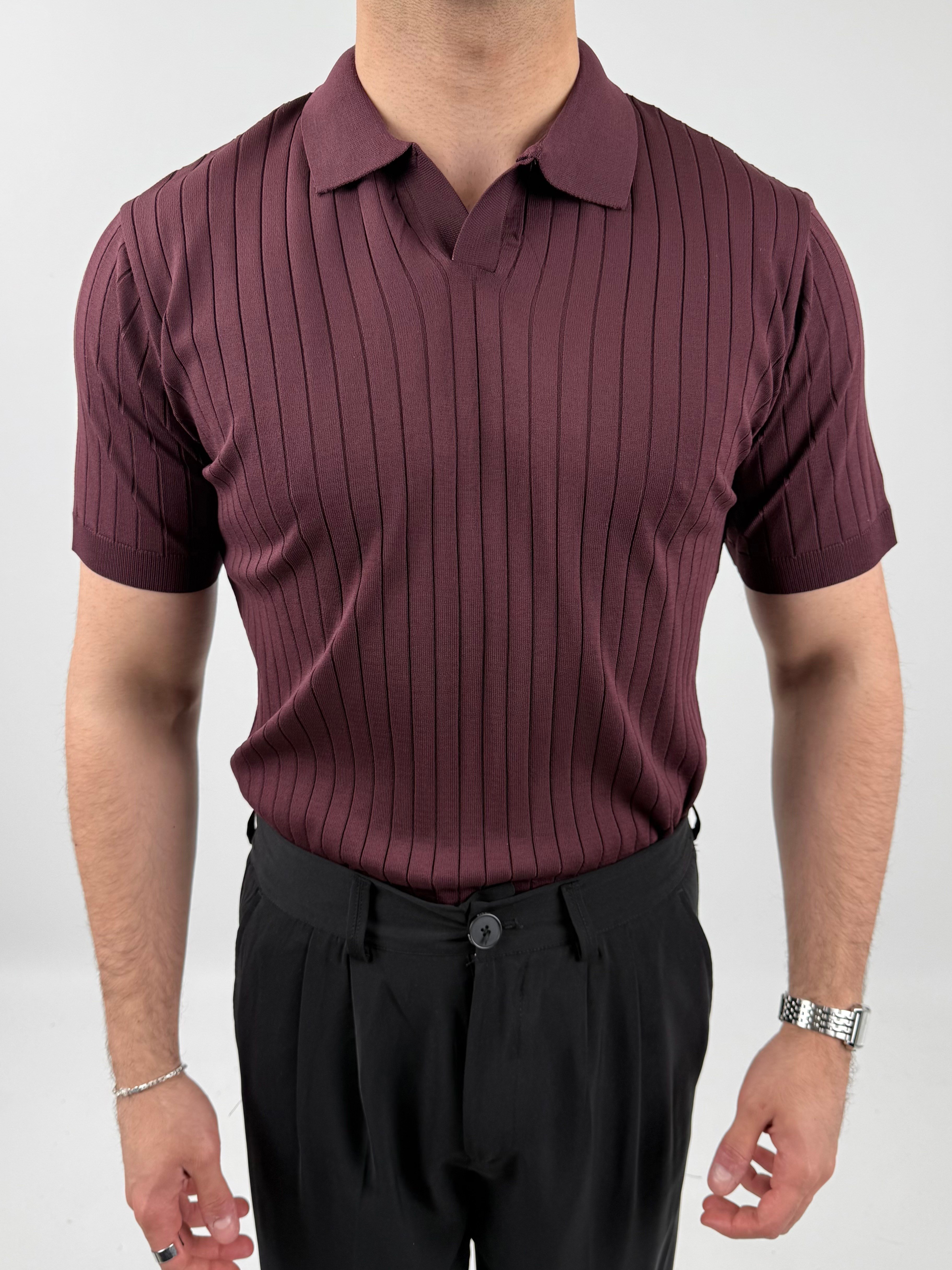 Çizgi Desenli Polo Yaka Tişört