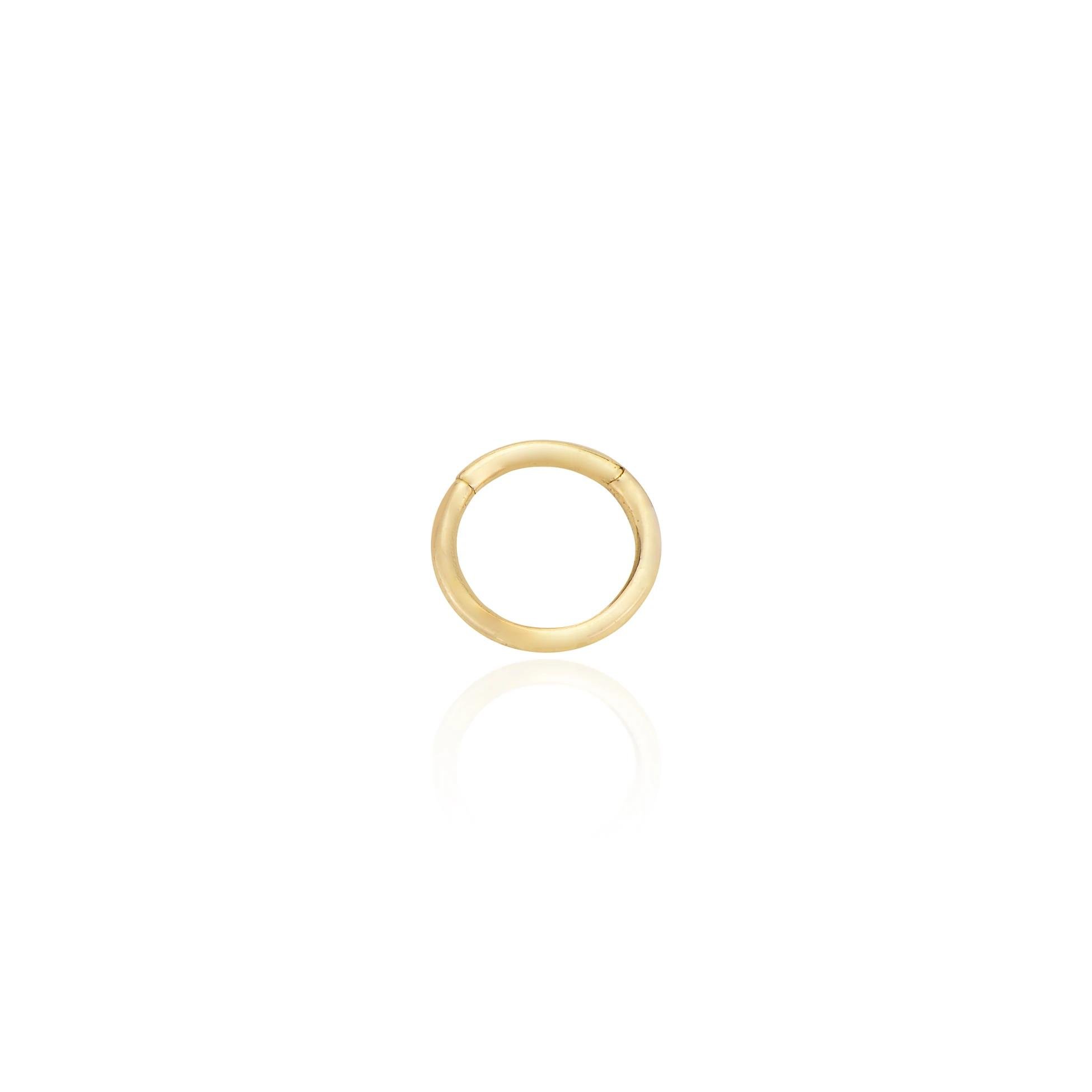 Halka helix piercing