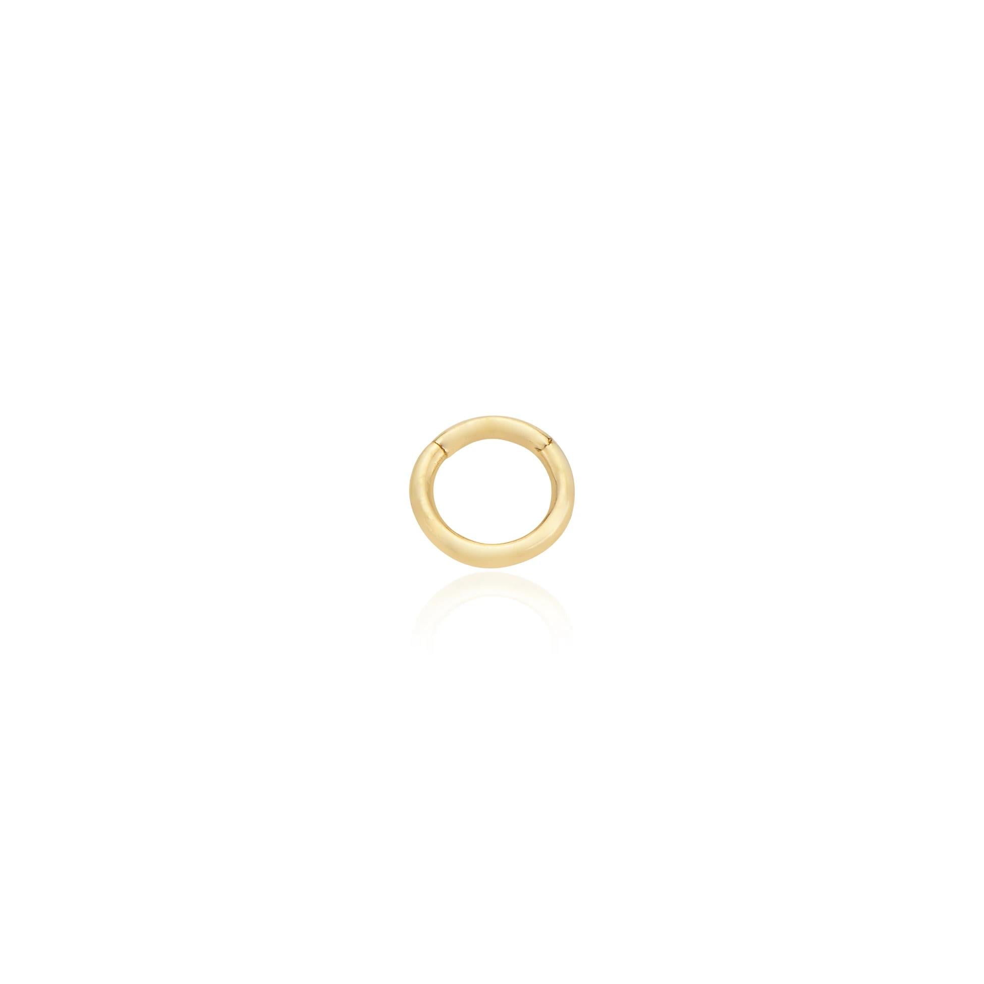 Halka helix piercing