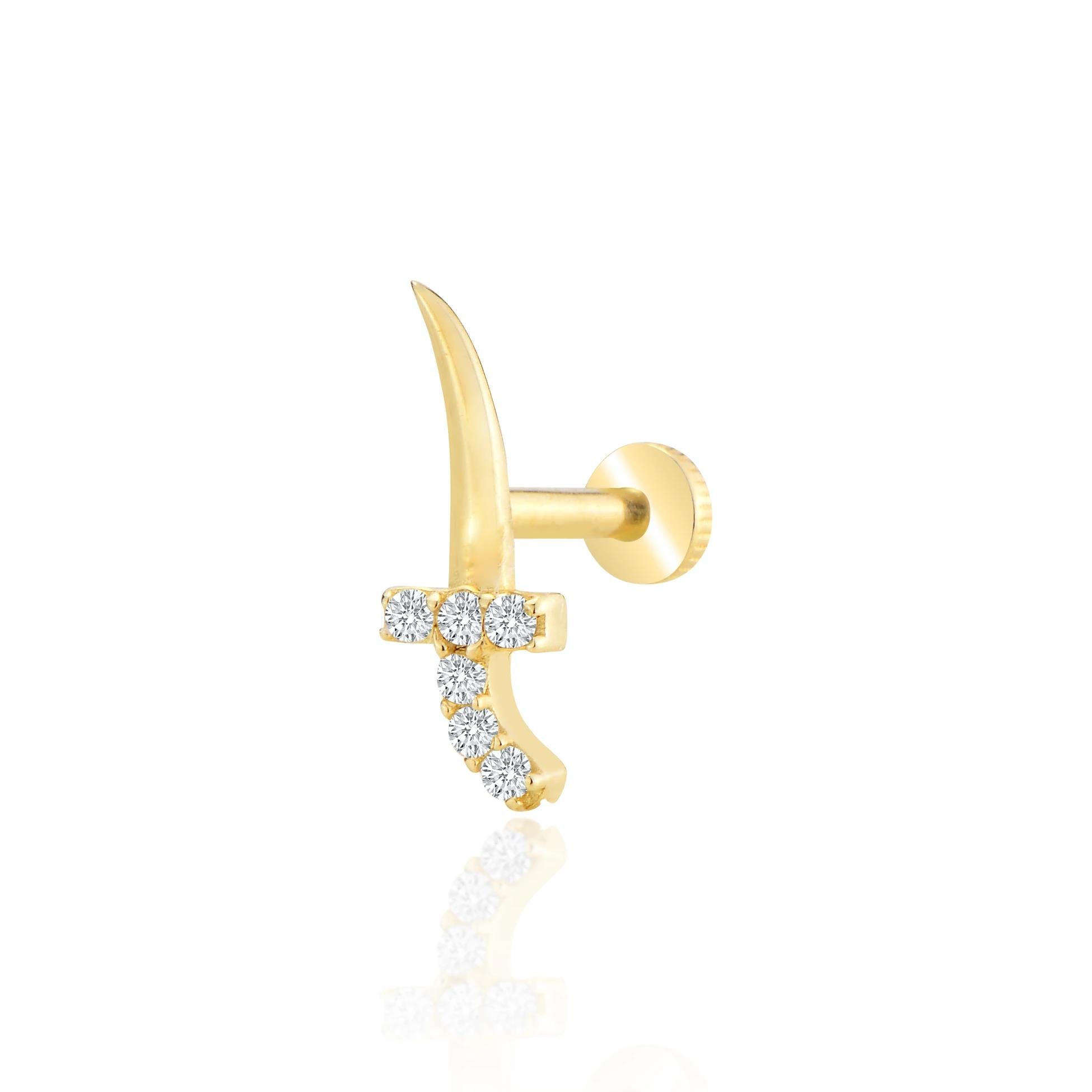 Taşlı kılıç tragus piercing