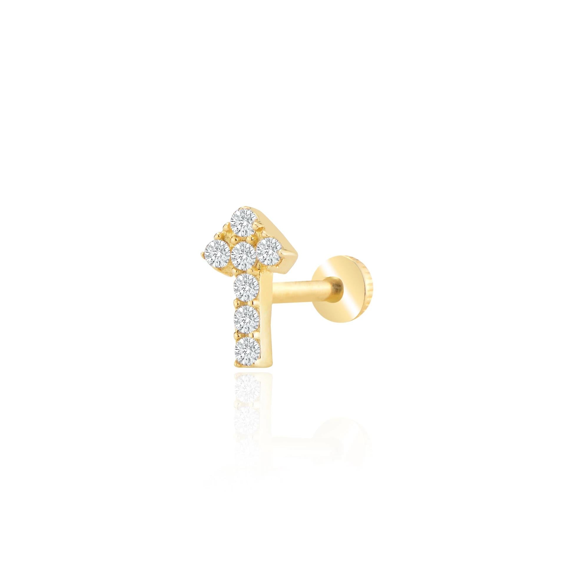 Taşlı ok tragus piercing