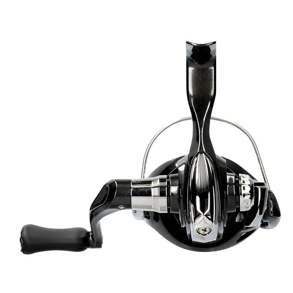 DAIWA CROSSFIRE 26 LT 2500 MAKARA    