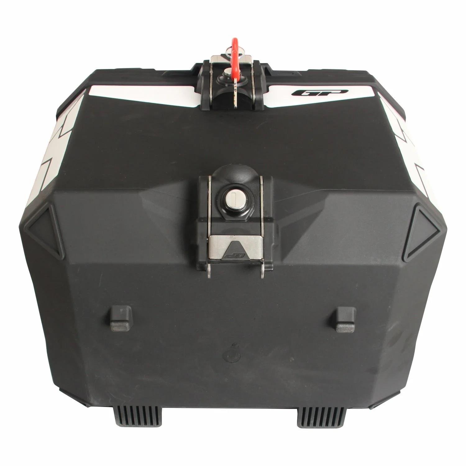 GP KOMPOZİT UNİVERSAL 33 LT PLASTİK MOTOSİKLET ÇANTASI SİYAH