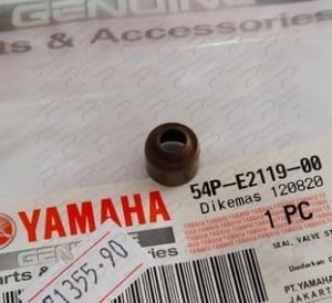 XMAX 250/300 SUBAP LASTİĞİ (1 ADET)  (2017-2025)
