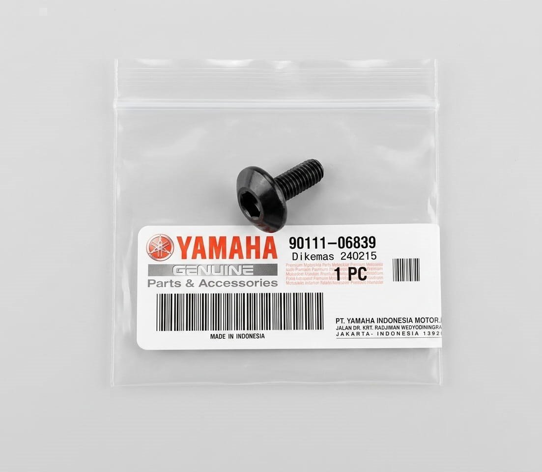 XMAX CAM ALTI VİDA