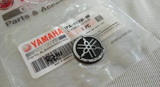 YAMAHA LOGO