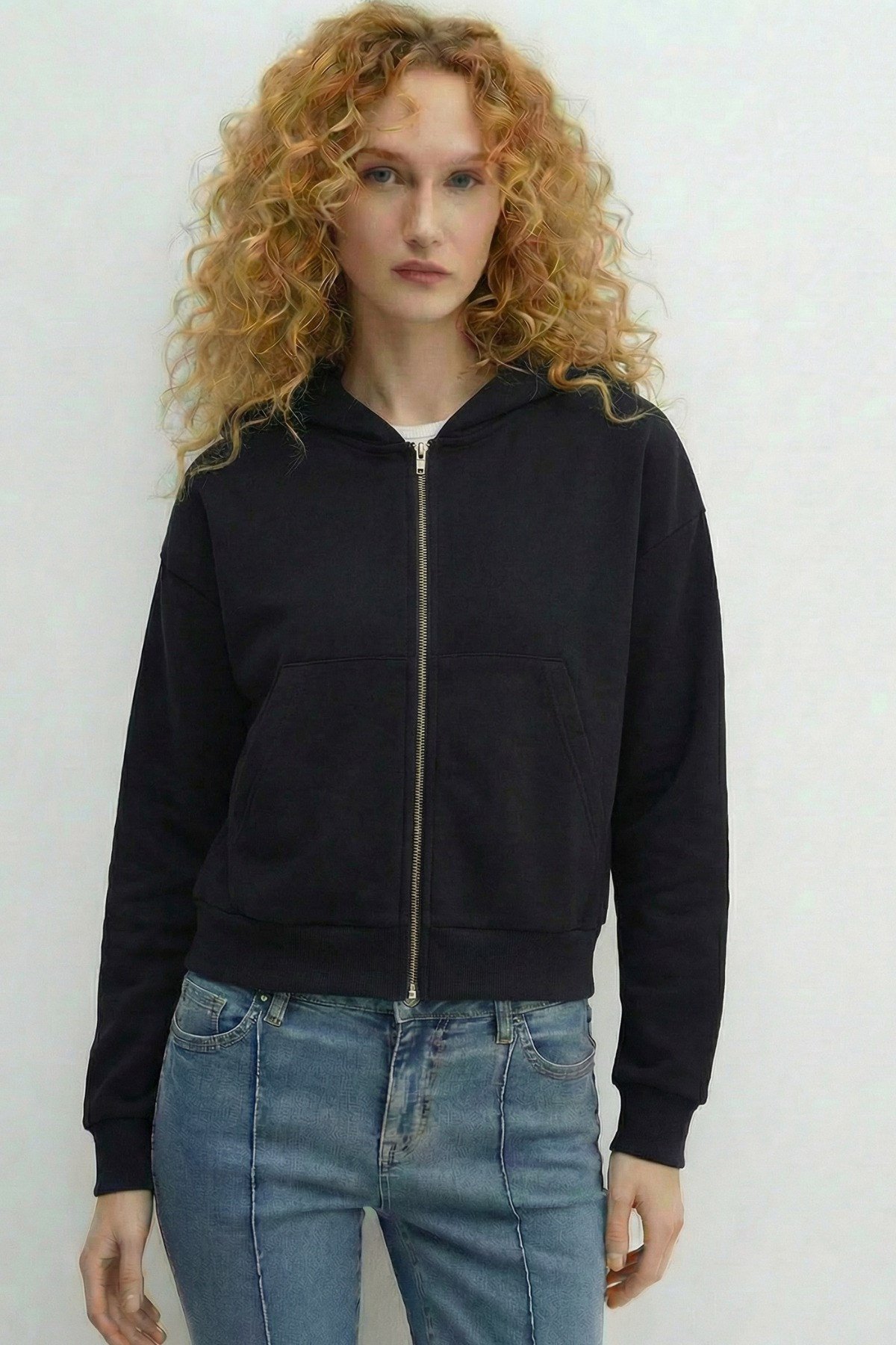 05_siyahkadin-hirka-kapusonlu-oversize-9-4882.jpg