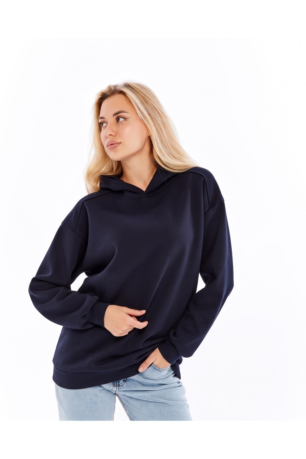 Kadın Kapüşonlu Içi Pamuklu Kompakt Oversize Basic Sweatshirt