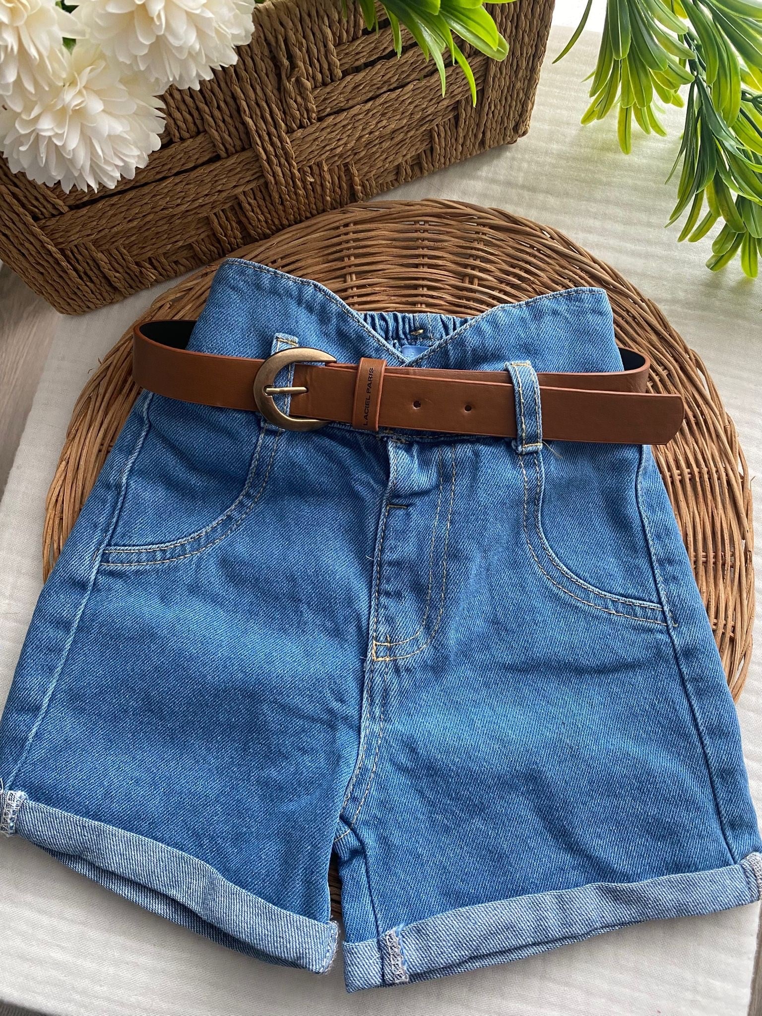 Kemerli Denim Şort