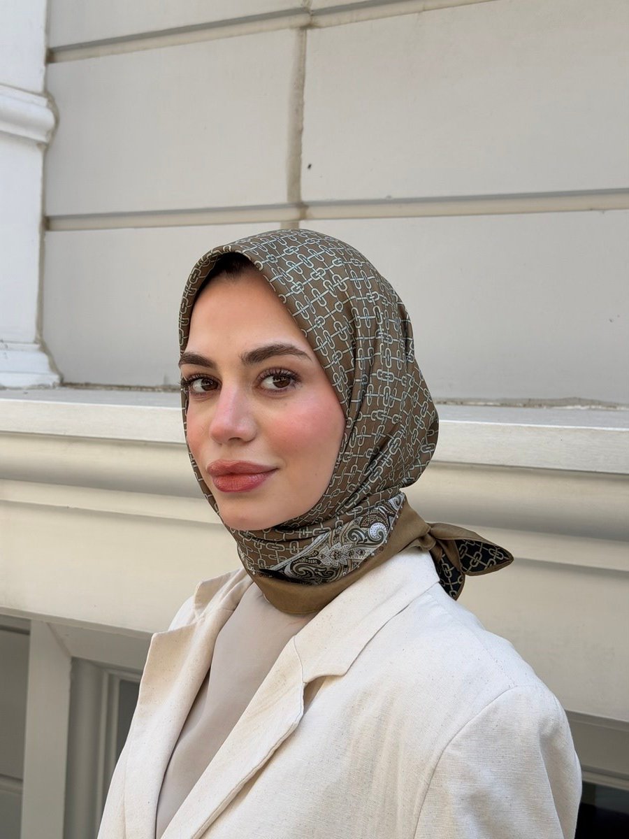 Celine Çift Taraflı Twill Eşarp