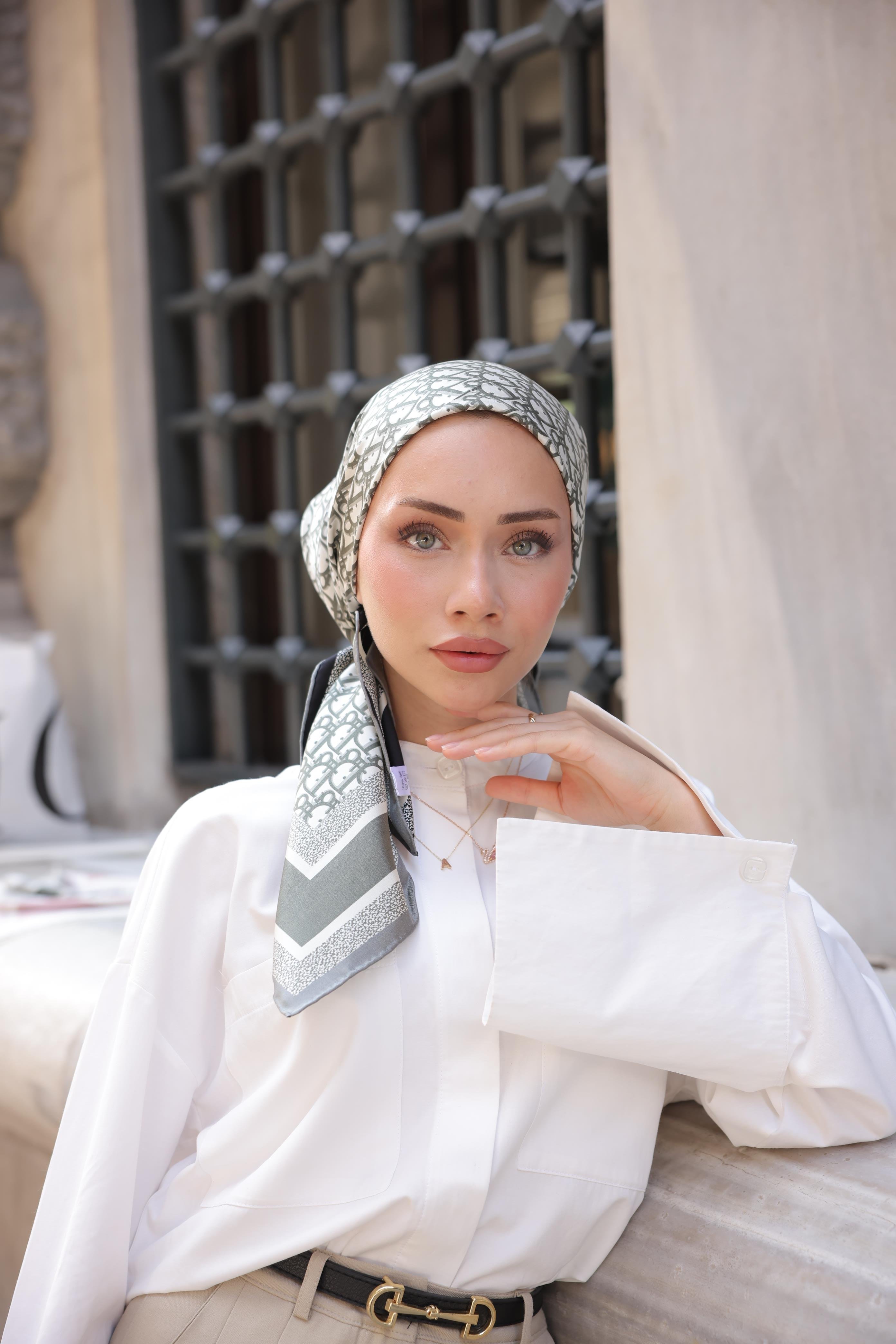 D Monogram Desen Çift Taraflı %100 Twil İpek Eşarp-Gri&Siyah